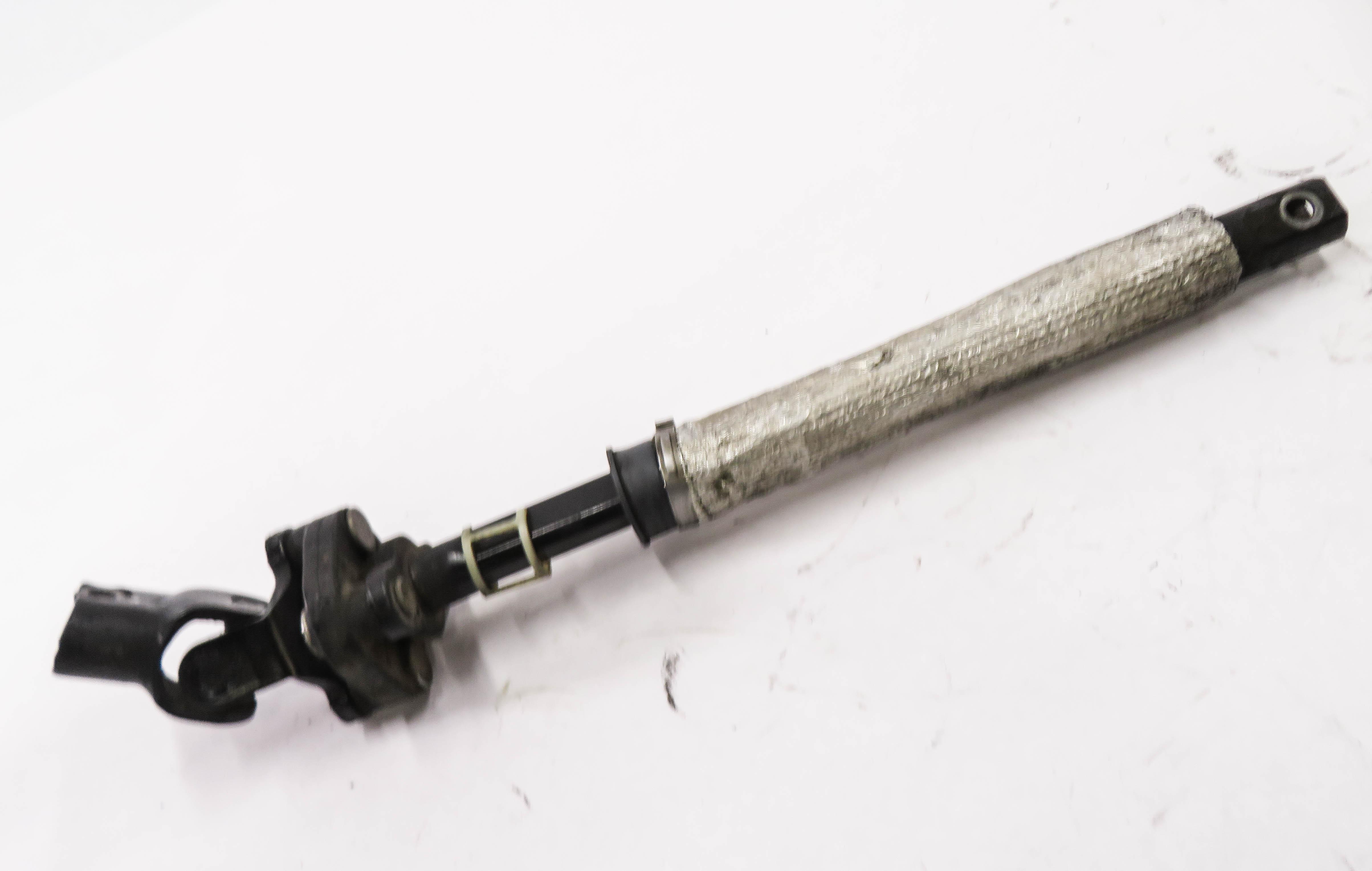 2010 RANGE ROVER SPORT (L320) STEERING COLUMN SHAFT U-JOINT COUPLER LINKAGE — exact item pictured