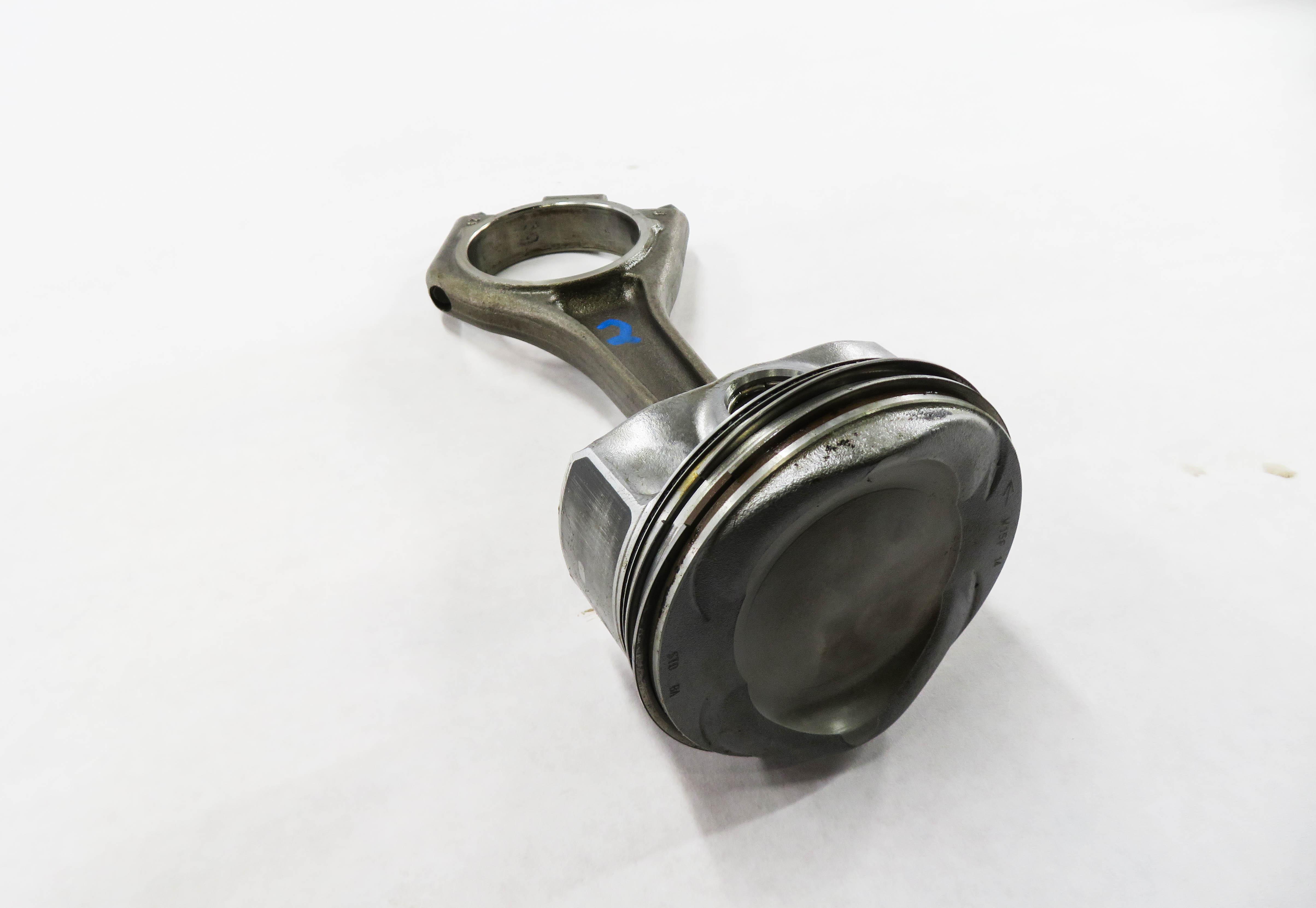 2010 RANGE ROVER SPORT (L320) 5.0L AJ133 V8 ENGINE - PISTON w/ CONNECTING ROD — exact item pictured
