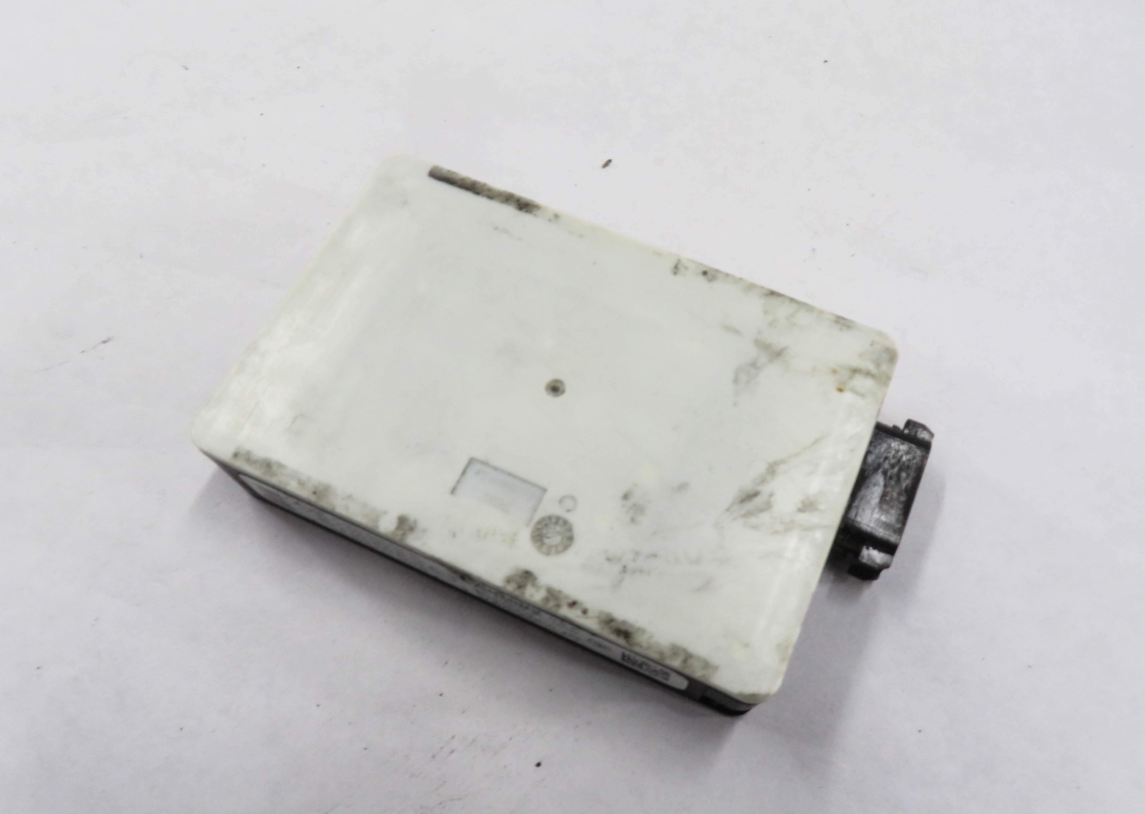 2013 MERCEDES E350 (W212) REAR BLIND SPOT RADAR SENSOR MODULE — exact item pictured