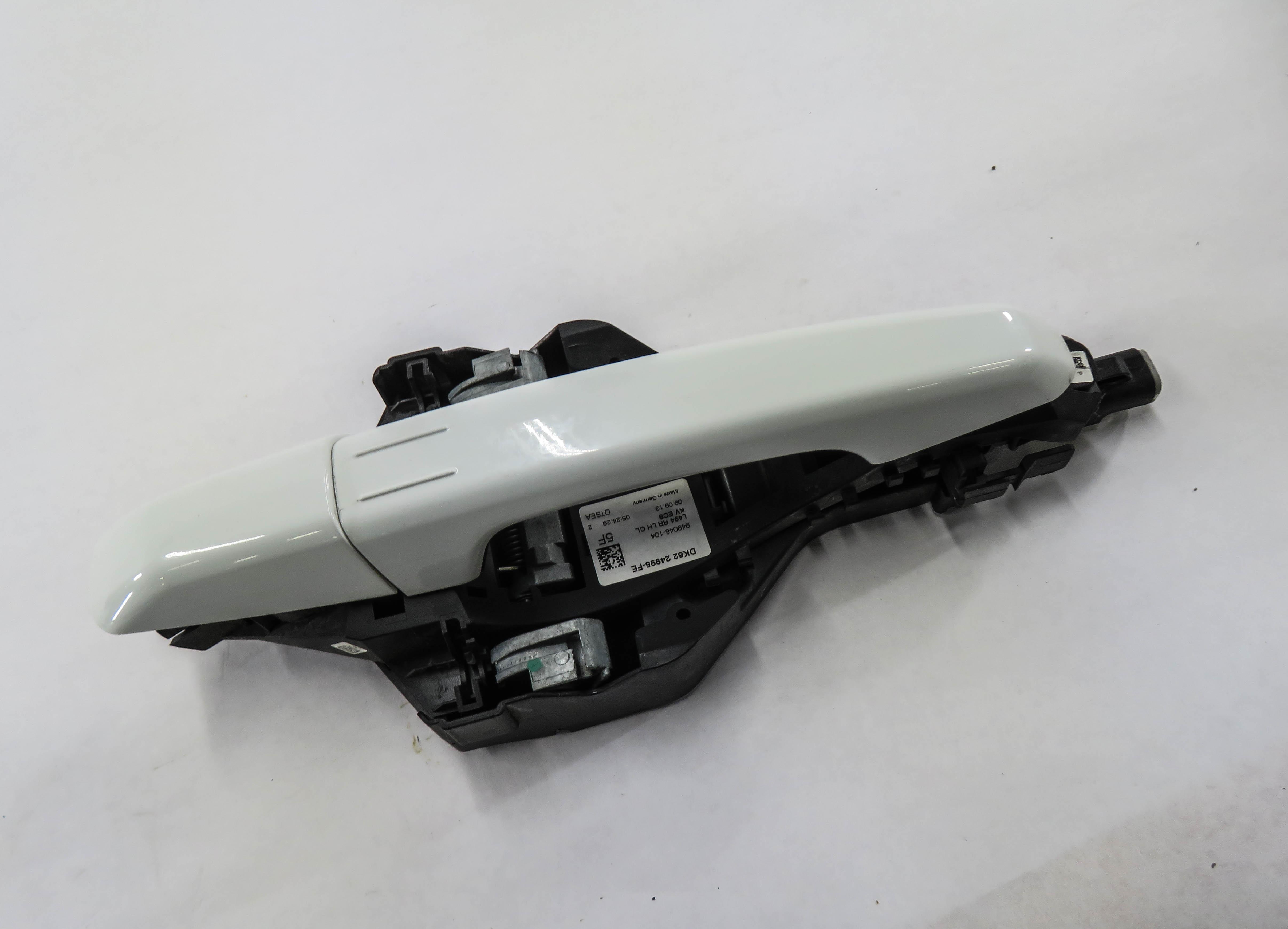 12-17 RANGE ROVER SPORT EVOQUE L405 L494 LEFT REAR PASSIVE DOOR HANDLE (WHITE) — exact item pictured