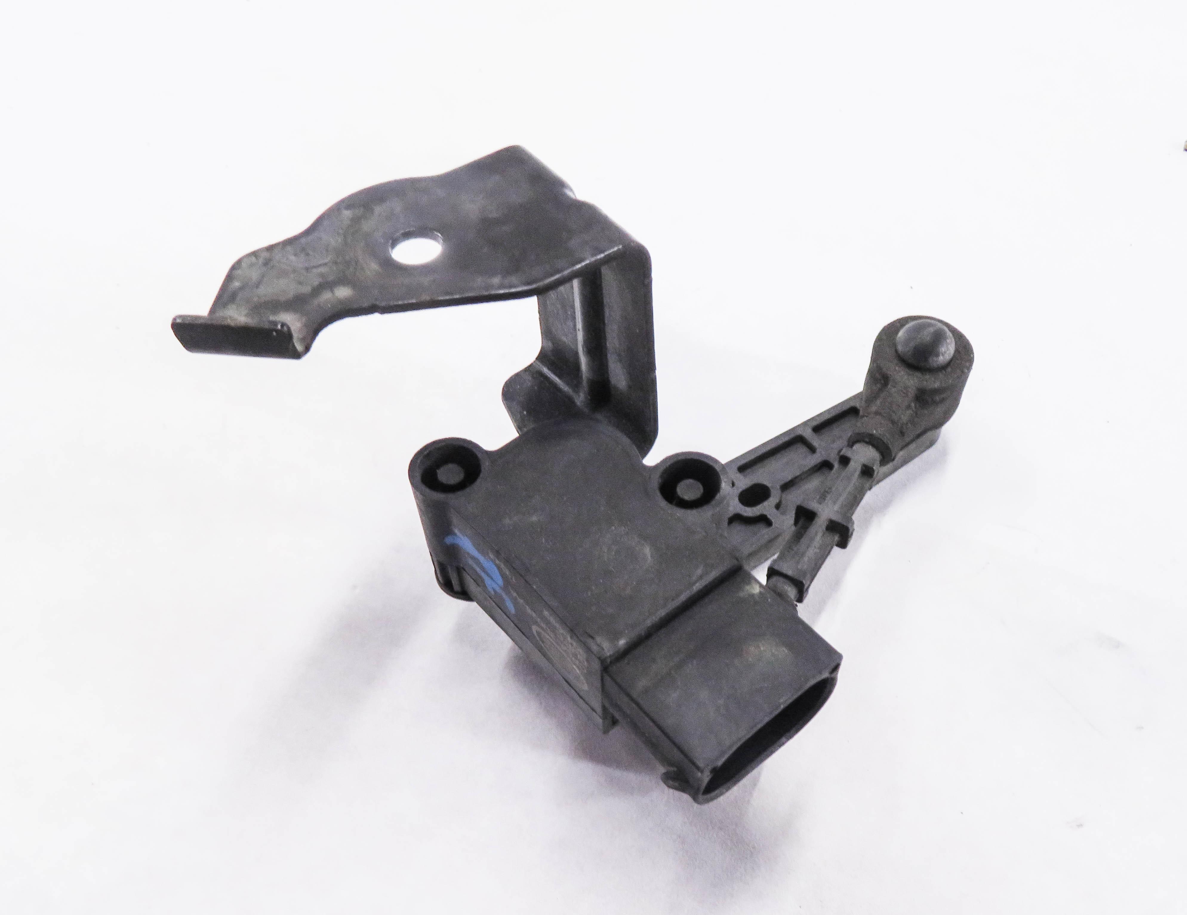 2014 RANGE ROVER SPORT (L494) RIGHT FRONT SUSPENSION HEIGHT LEVEL SENSOR — exact item pictured
