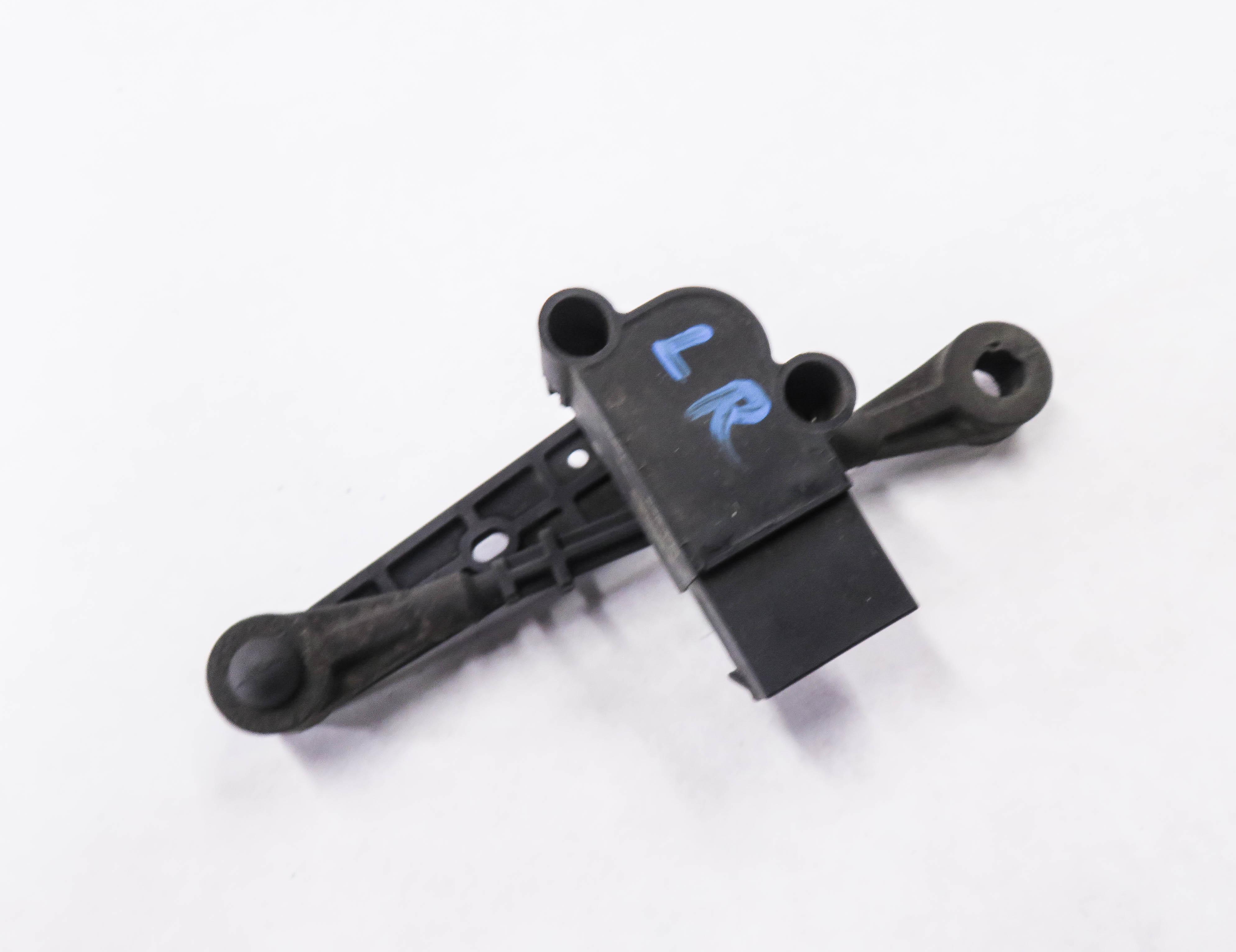 2014 RANGE ROVER SPORT (L494) LEFT DRIVER REAR SUSPENSION HEIGHT LEVEL SENSOR — exact item pictured