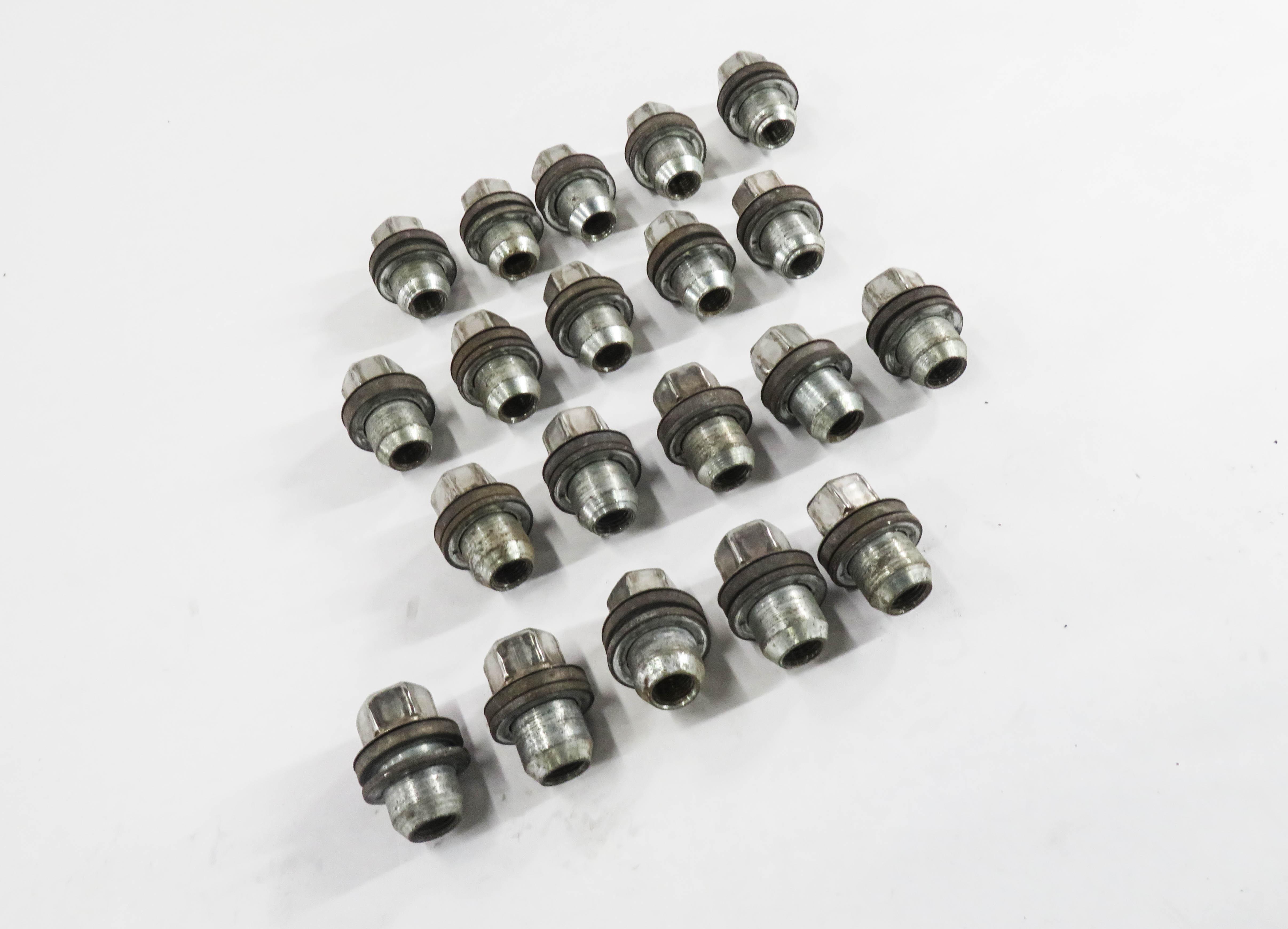 2005-2018 LR3 LR4 - RANGE ROVER SPORT DISCOVERY WHEEL TIRE RIM LUG NUT SET (20) — exact item pictured