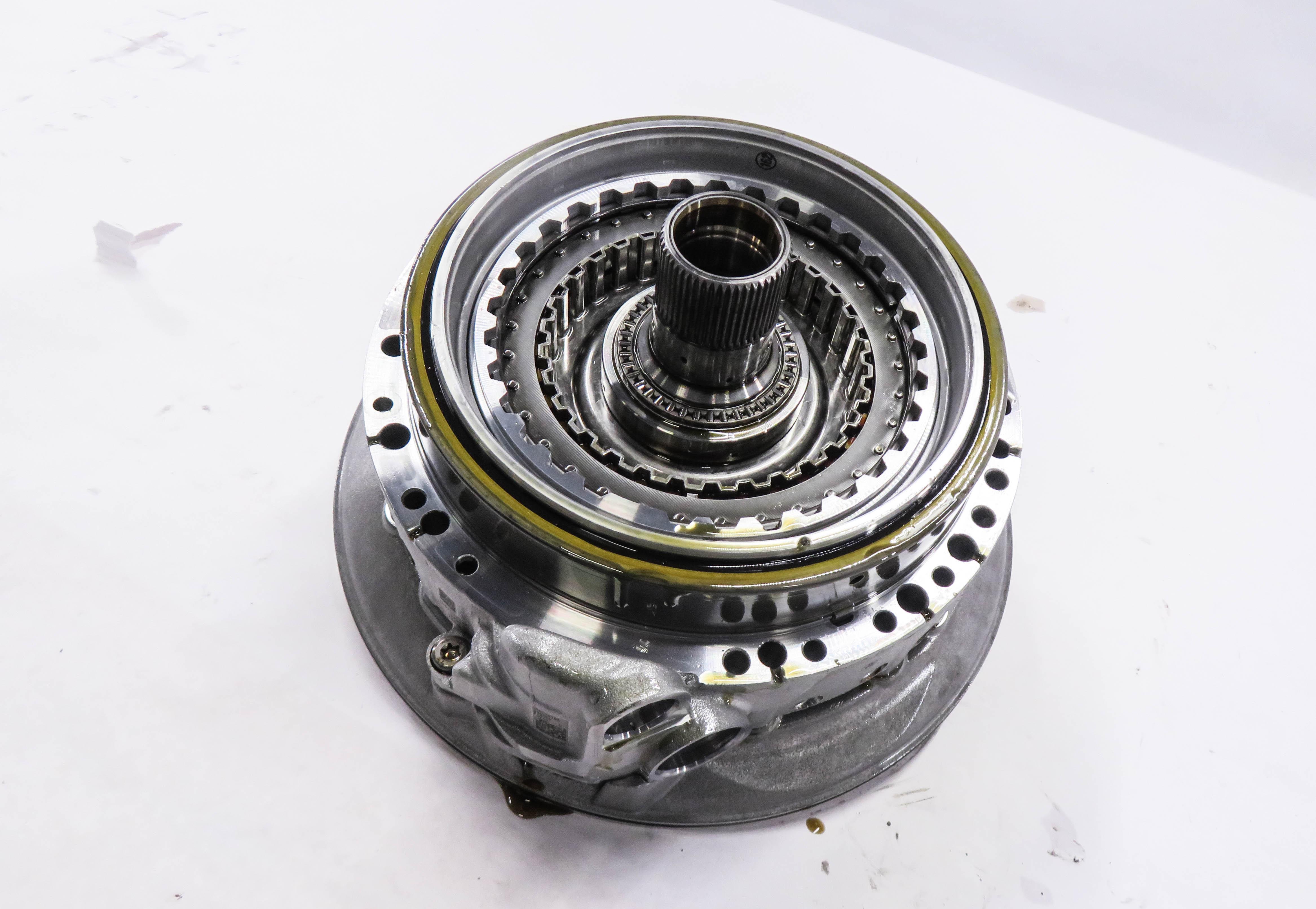 14-16 LR4 / RANGE ROVER SPORT - 3.0L SC 8HP-70 A/T TRANSMISSION OIL FLUID PUMP — exact item pictured