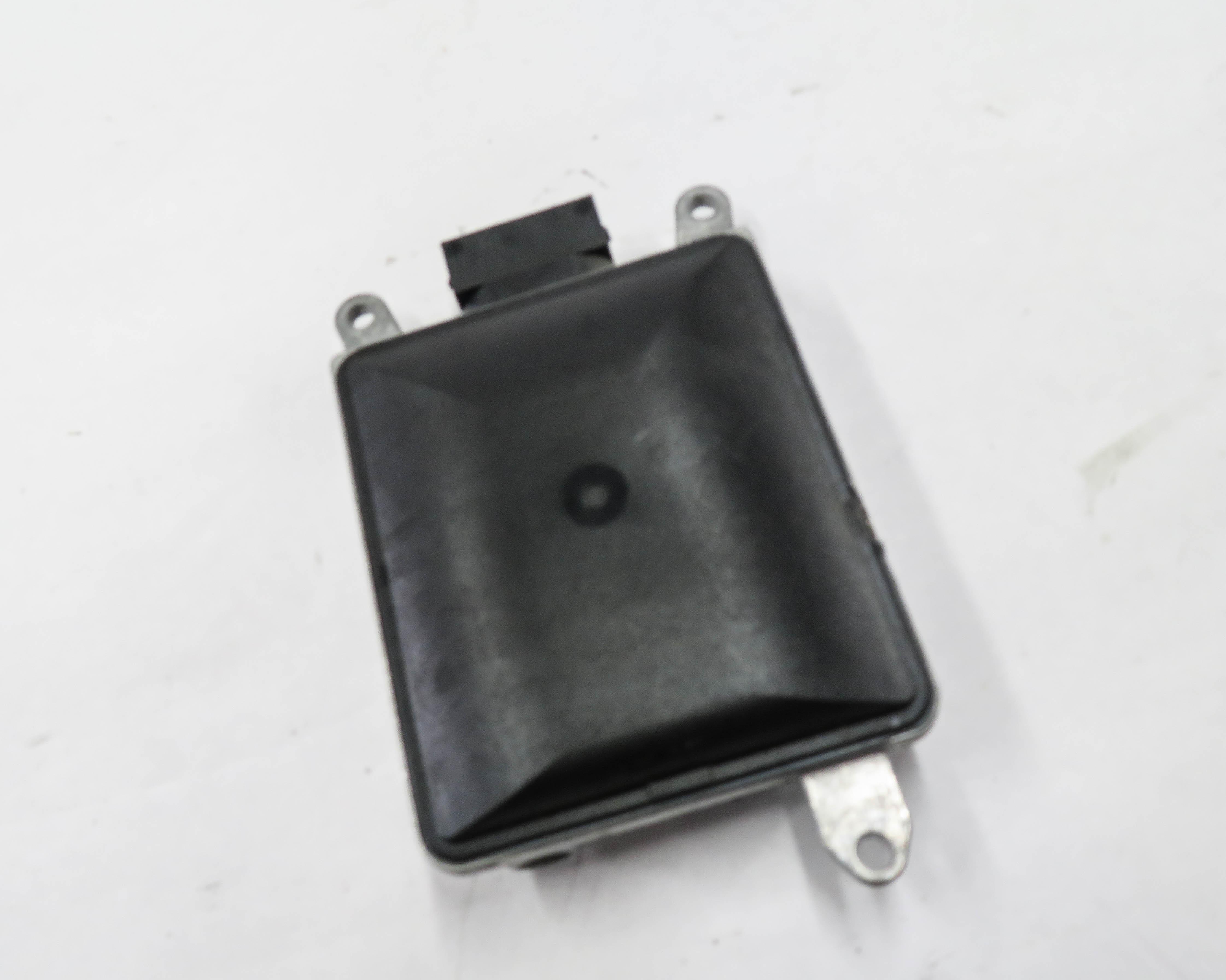 2015-2016 AUDI A3 S3 (8V) RIGHT LANE DEPARTURE BLIND SPOT CONTROL MODULE (SLAVE) — exact item pictured