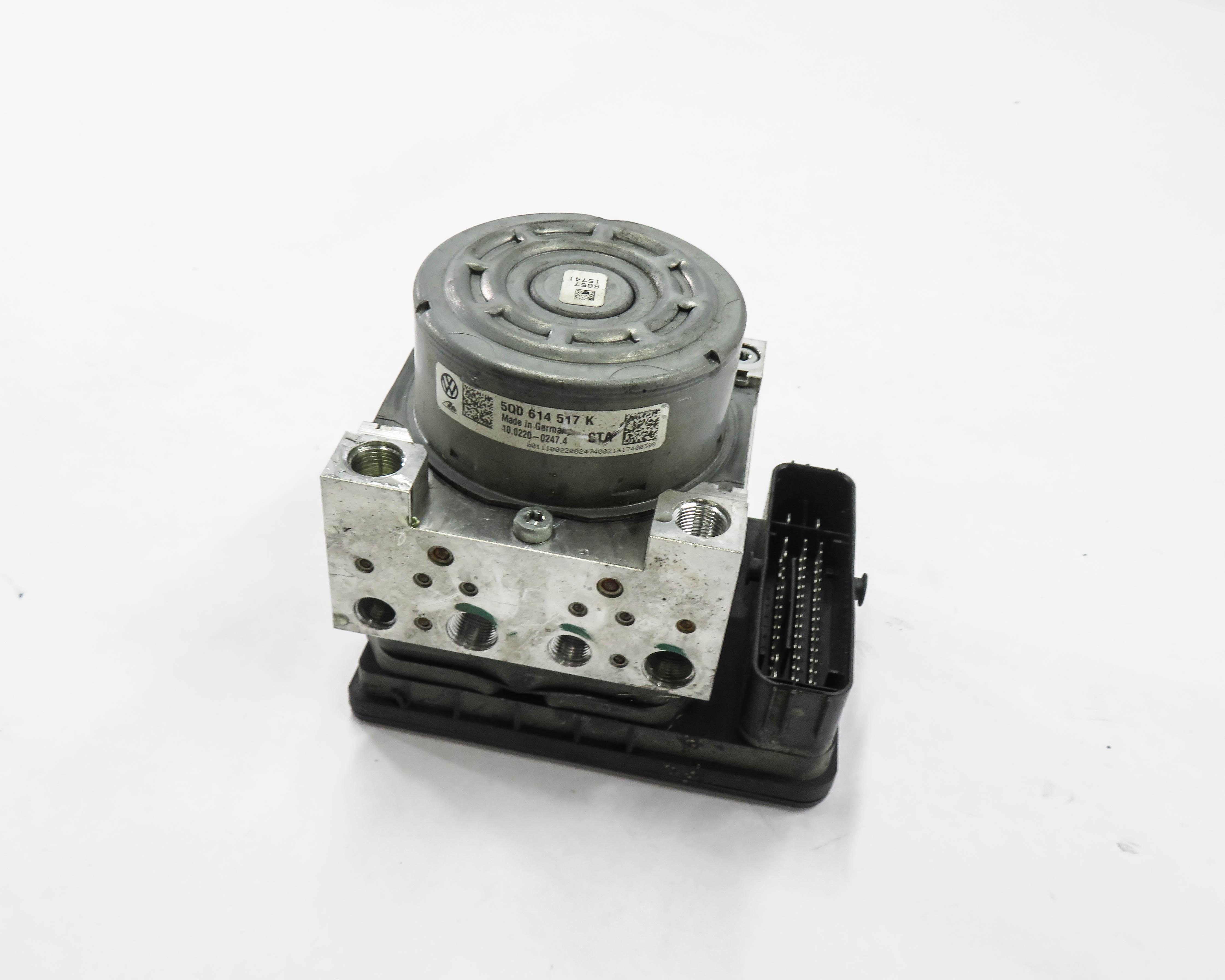 2015-2016 AUDI S3 (8V) ABS ANTI LOCK BRAKE PUMP w/ MODULE — exact item pictured