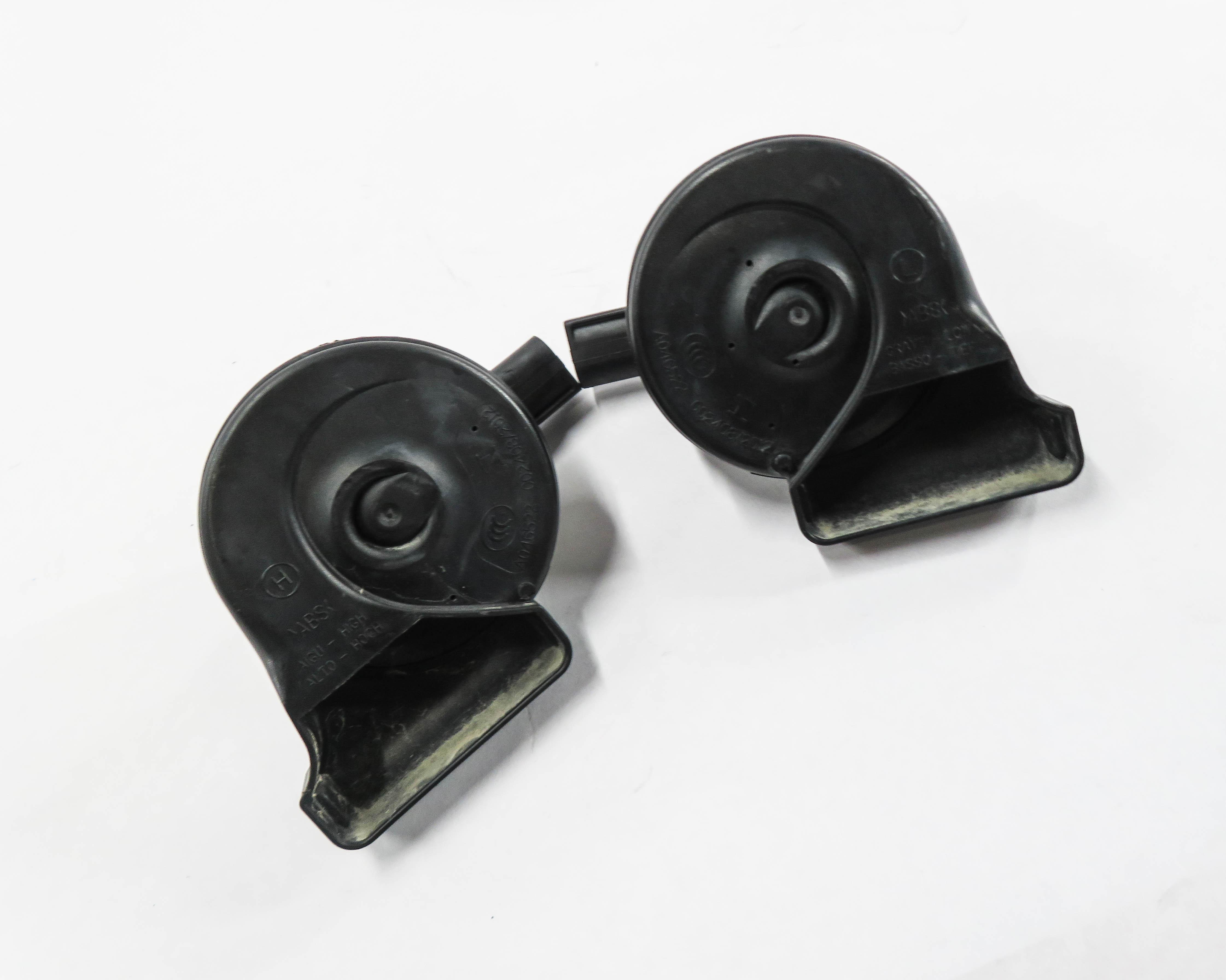 2015-2016 AUDI S3 (8V) HIGH & LOW TONE SAFETY HORN SET-2 — exact item pictured