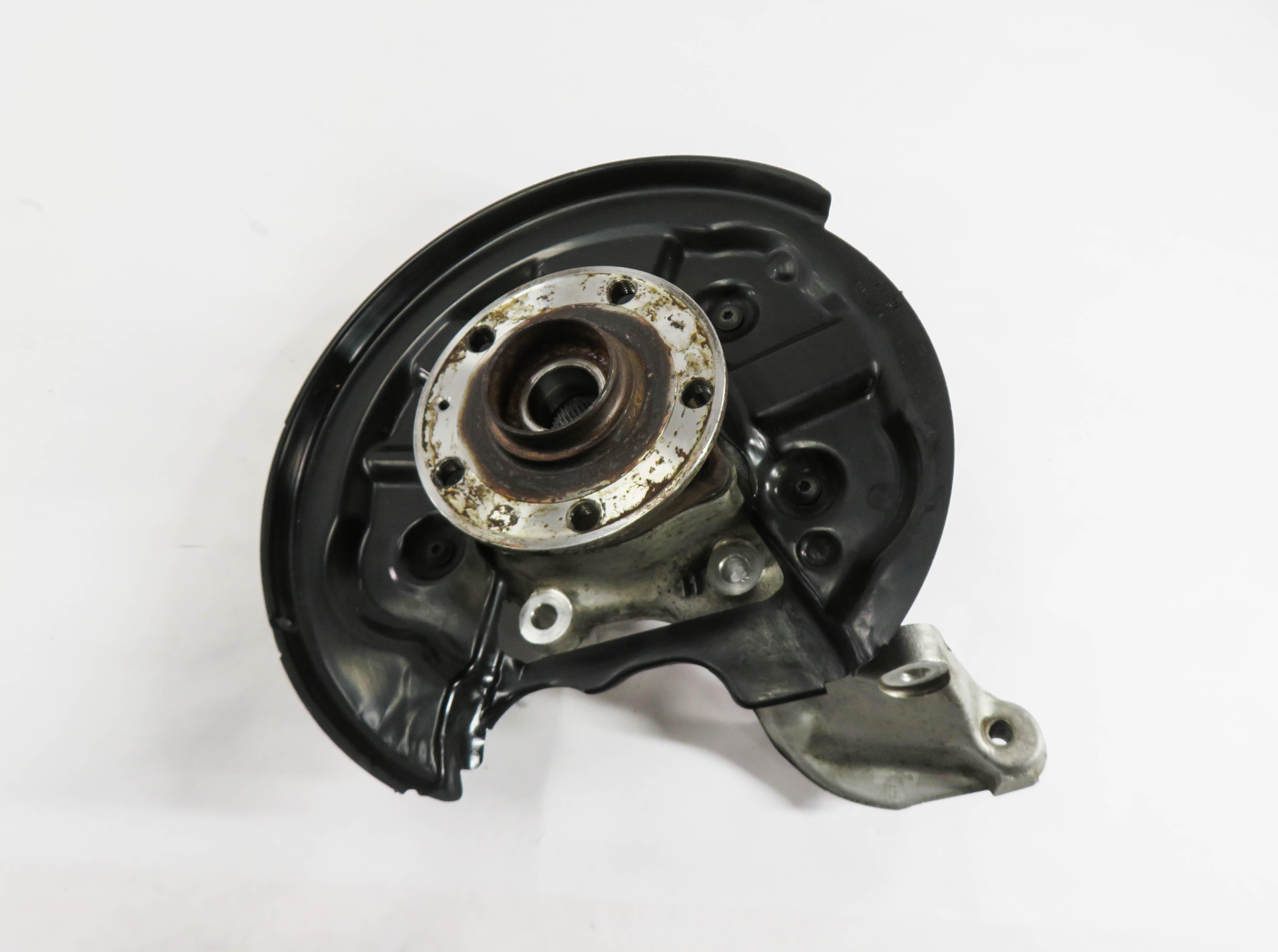 15-19 VW GOLF / AUDI A3 S3 RS3 (8V) AWD - LEFT REAR SPINDLE KNUCKLE WHEEL HUB — exact item pictured