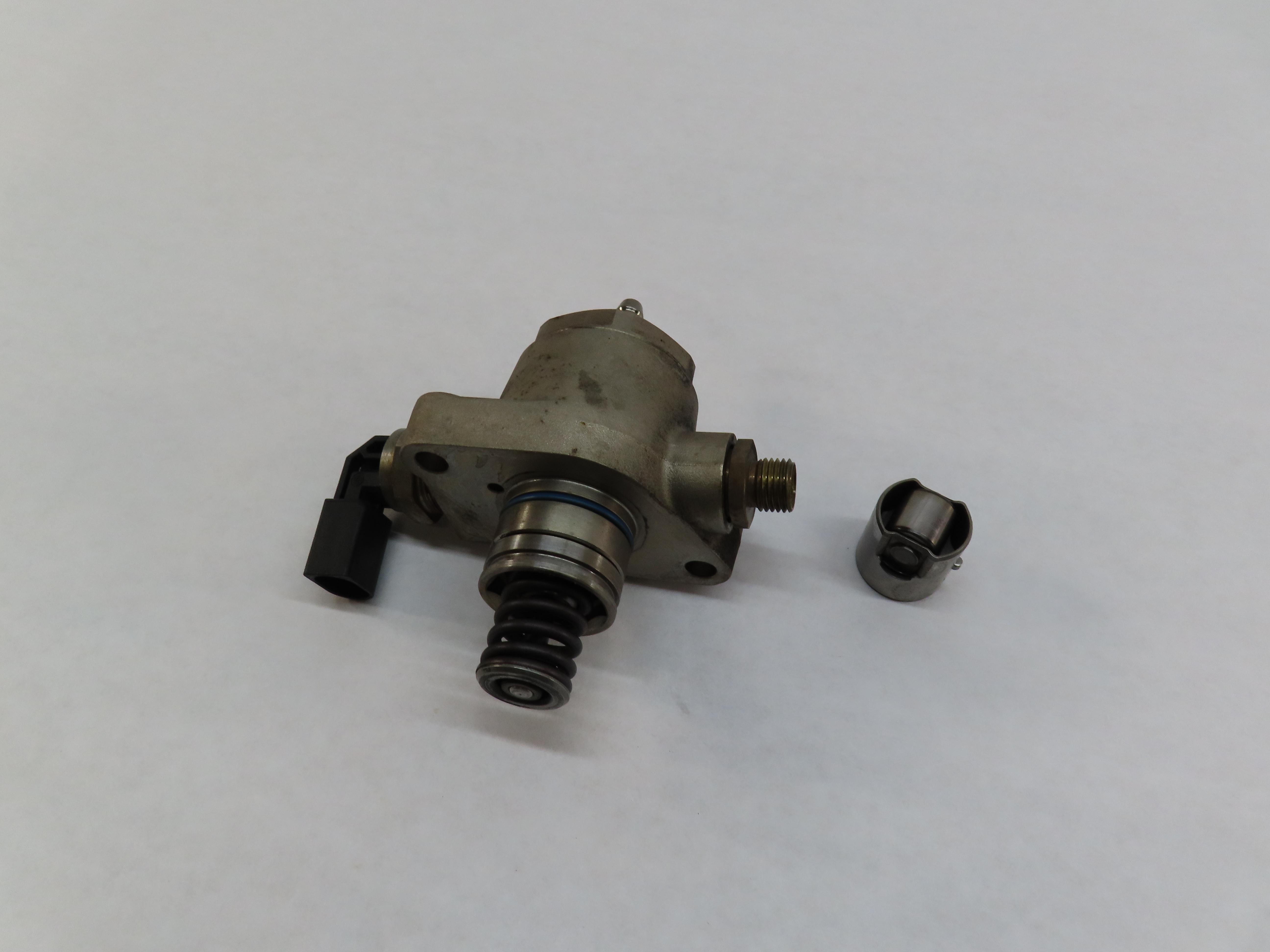 2015-2017 AUDI A3 S3 VW GOLF GTI (8V) 2.0L TURBO ENGINE HIGH PRESSURE FUEL PUMP — exact item pictured