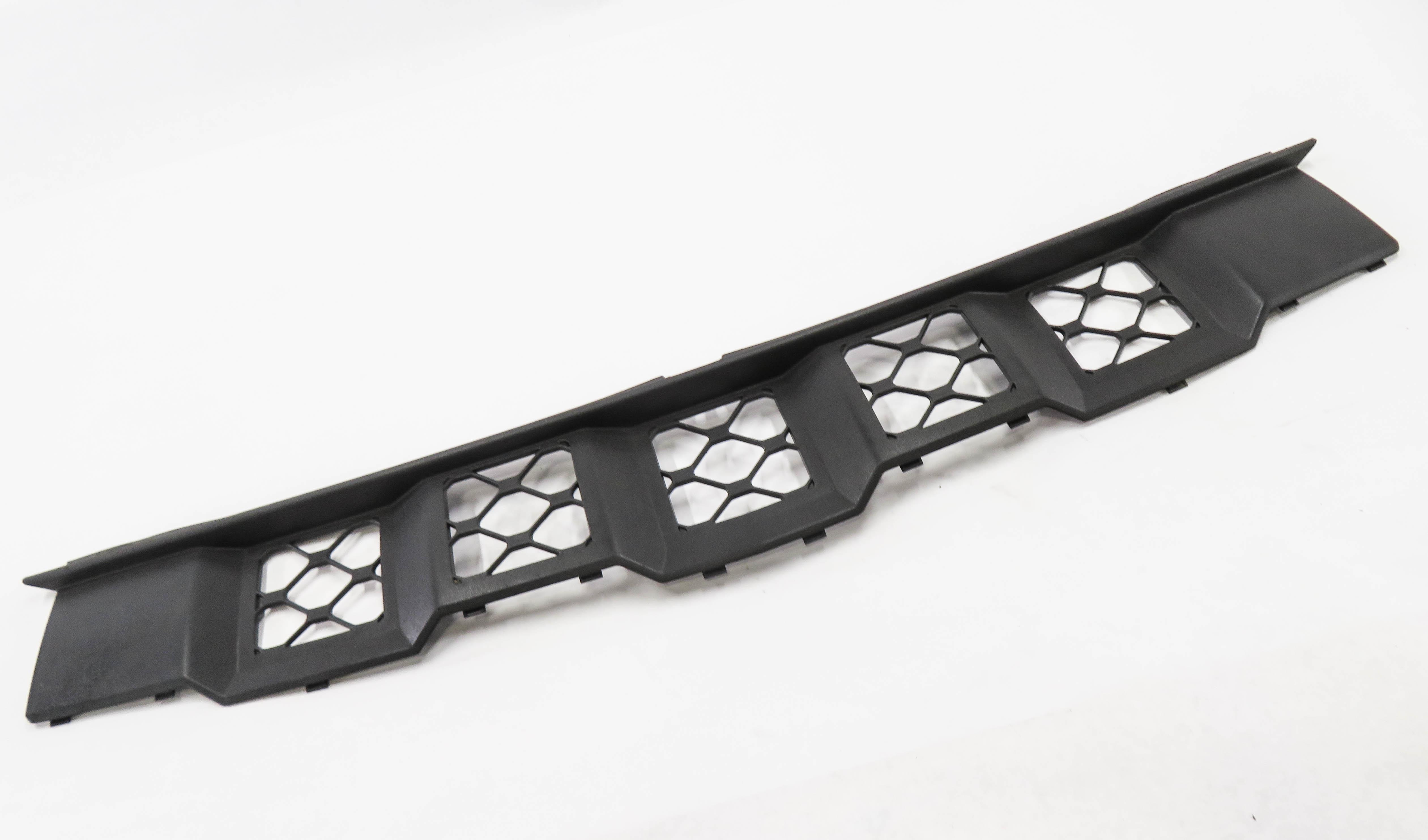 2009 MERCEDES GL320 (X164) FRONT LOWER BUMPER GRILLE TRIM — exact item pictured