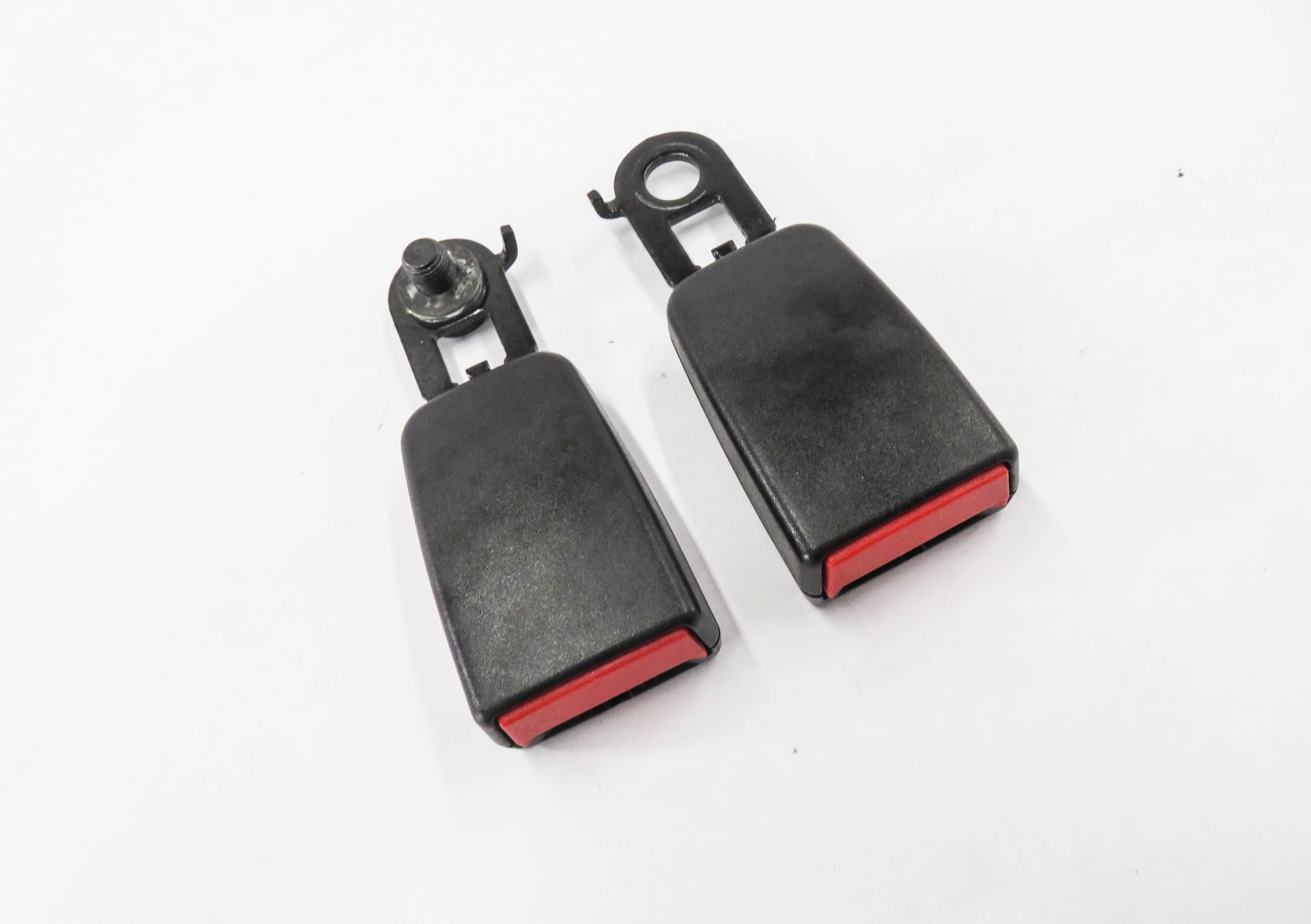 2009 MERCEDES GL320 (X164) REAR 3rd ROW SEAT SEATBELT BUCKLE RECEIVER SET-2 — exact item pictured