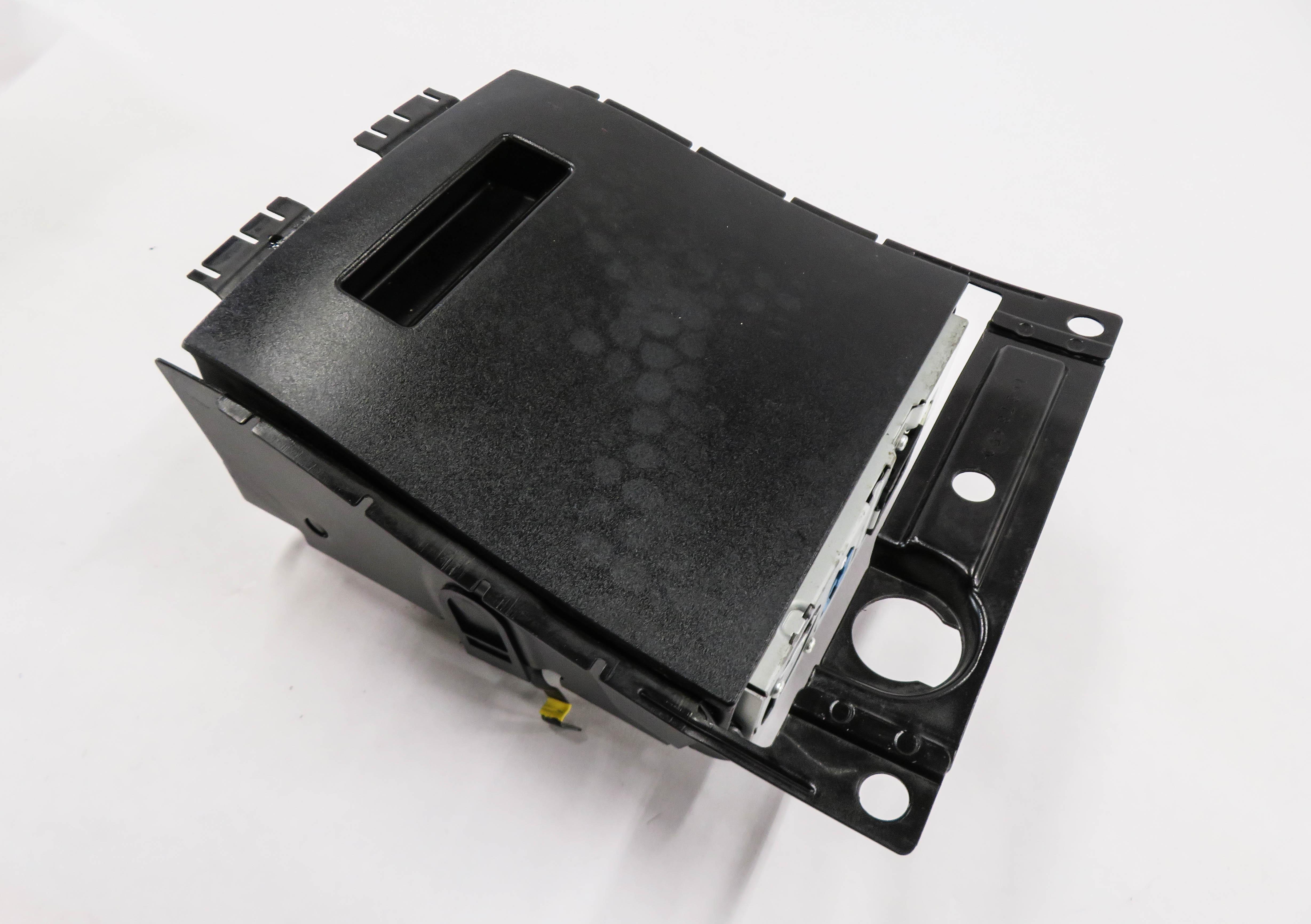 2009 MERCEDES GL320 GL450 GL550 GLK350 ML320 ML350 ML550 - REAR DVD VIDEO PLAYER — exact item pictured