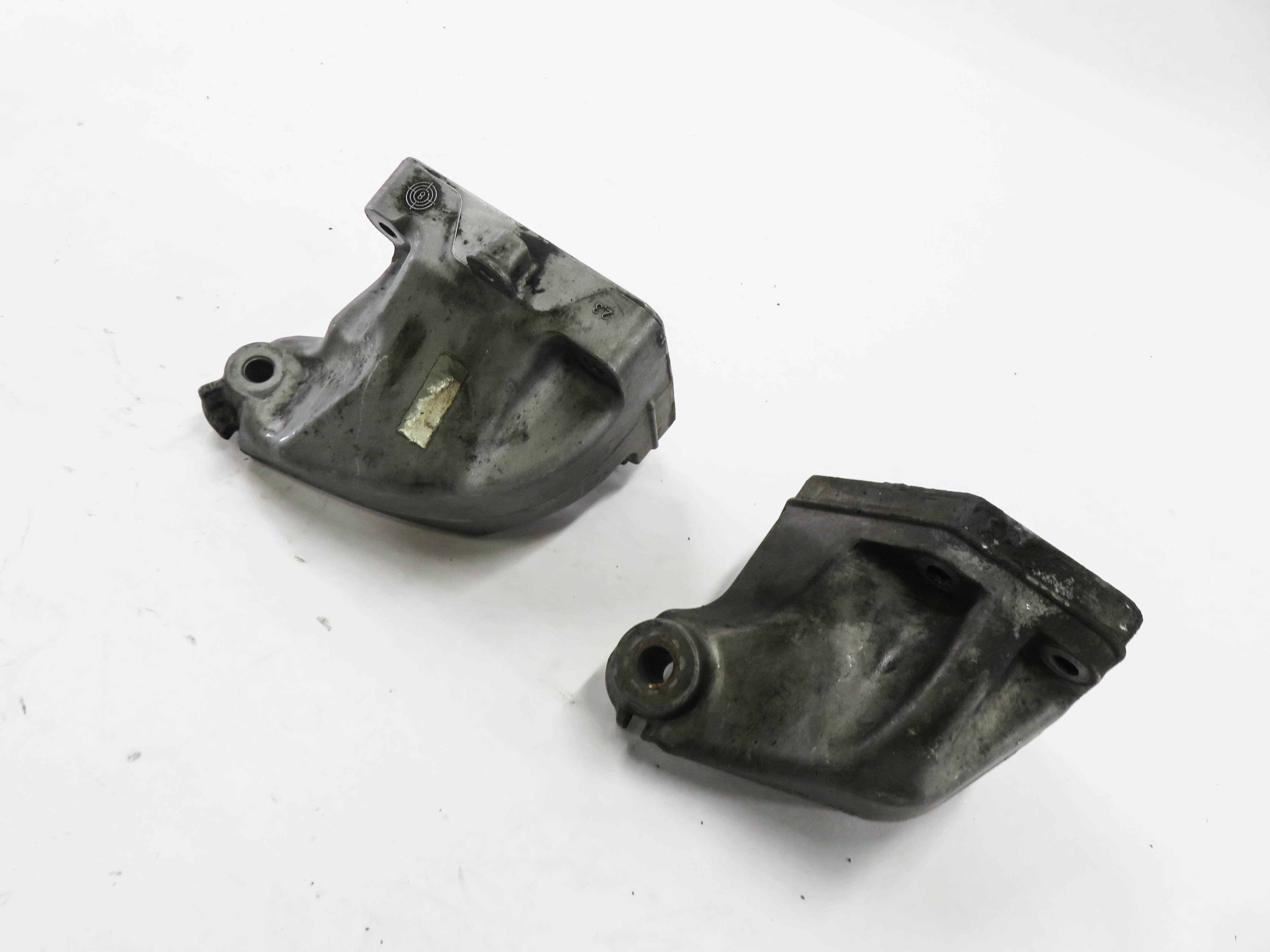 2009 MERCEDES GL320 (X164) 3.0L OM642 DIESEL ENGINE MOTOR MOUNT BRACKET SET-2 — exact item pictured