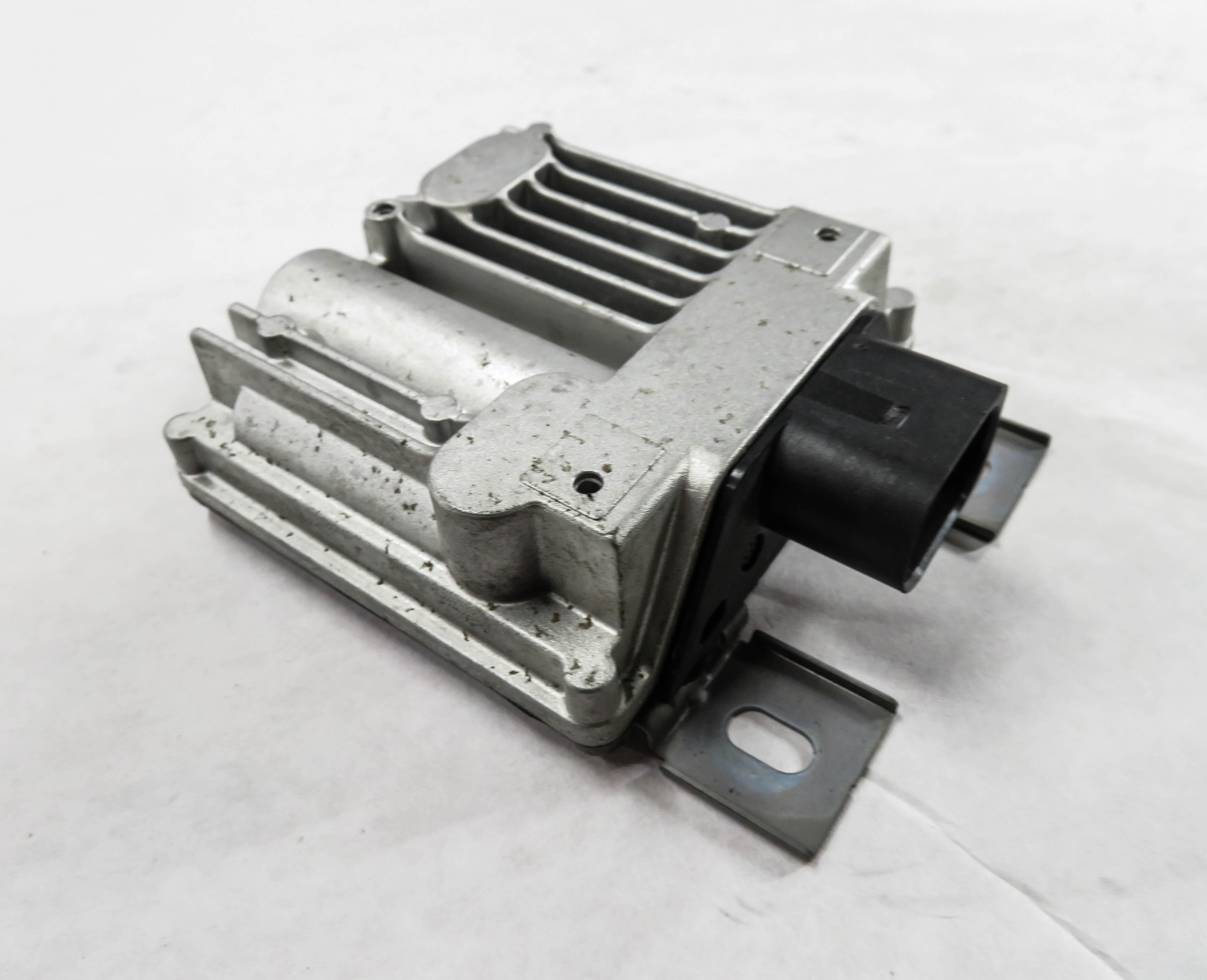 2010-2018 VW TOUAREG / PORSCHE CAYENNE PANAMERA (958 970 G1) FUEL PUMP MODULE — exact item pictured