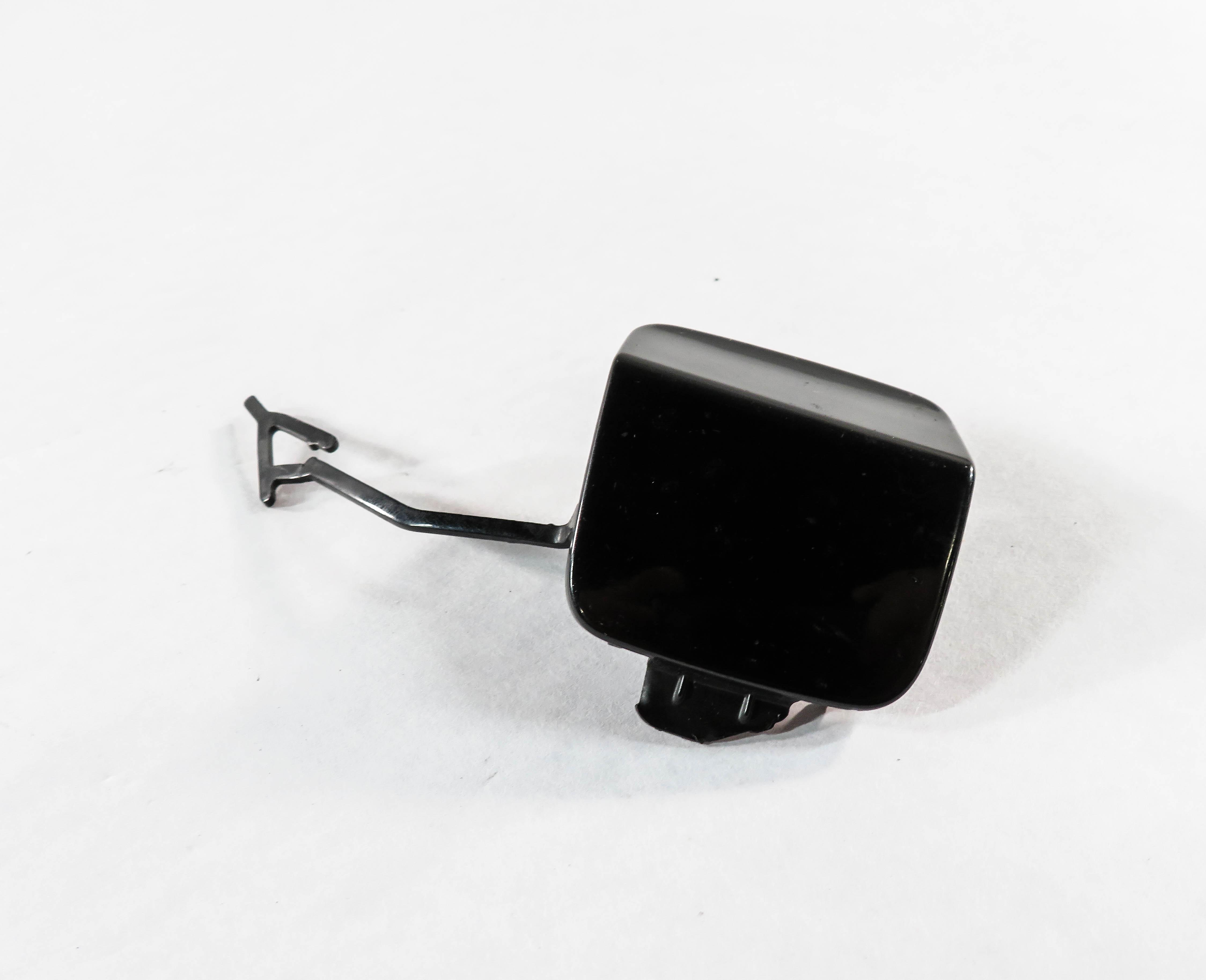 2016 PORSCHE CAYENNE (958) RIGHT PASSENGER REAR TOW HOOK COVER TRIM (BLACK) — exact item pictured