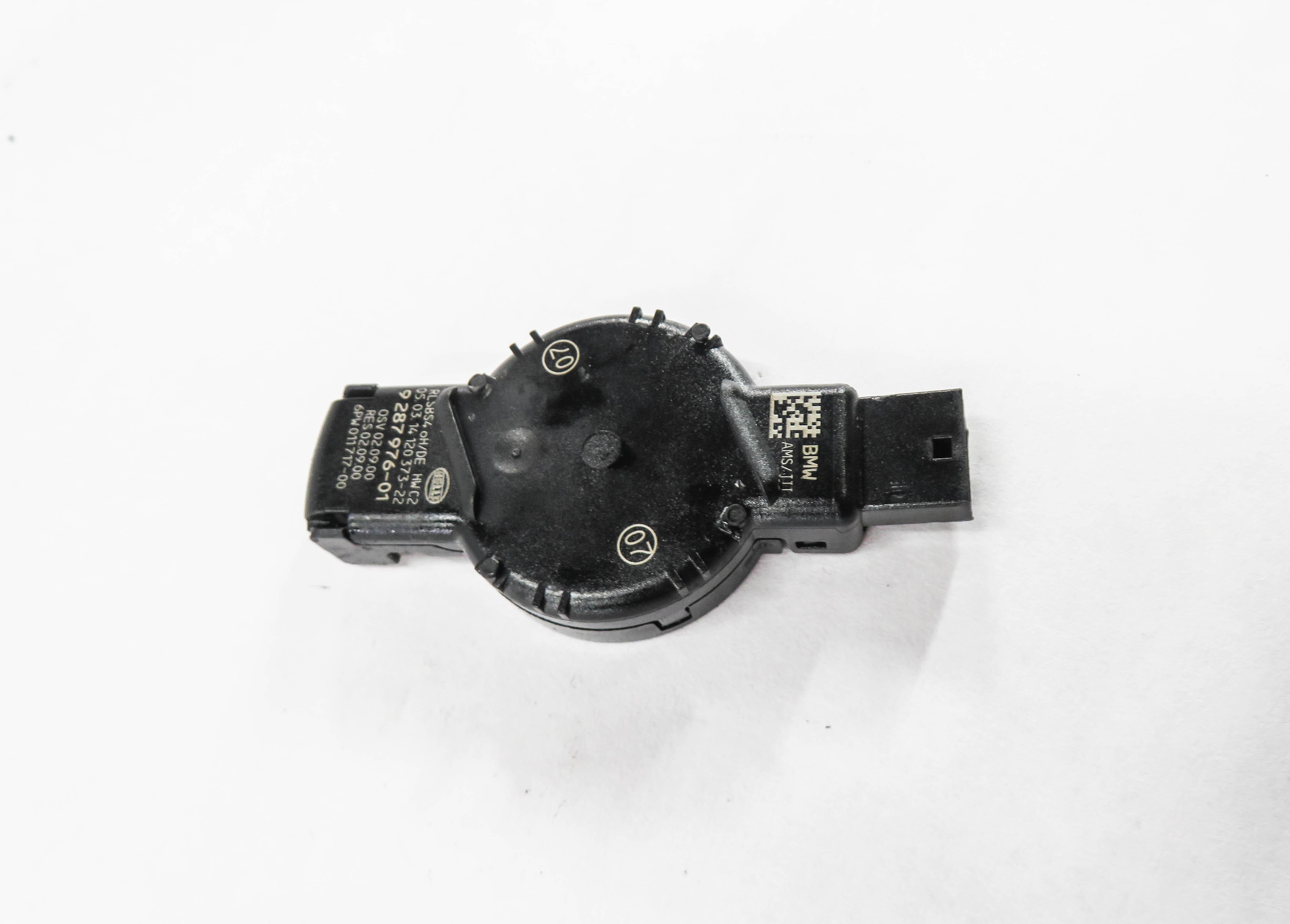 2014 BMW 428i (F32) RAIN WATER SOLAR LIGHT SENSOR RLS — exact item pictured