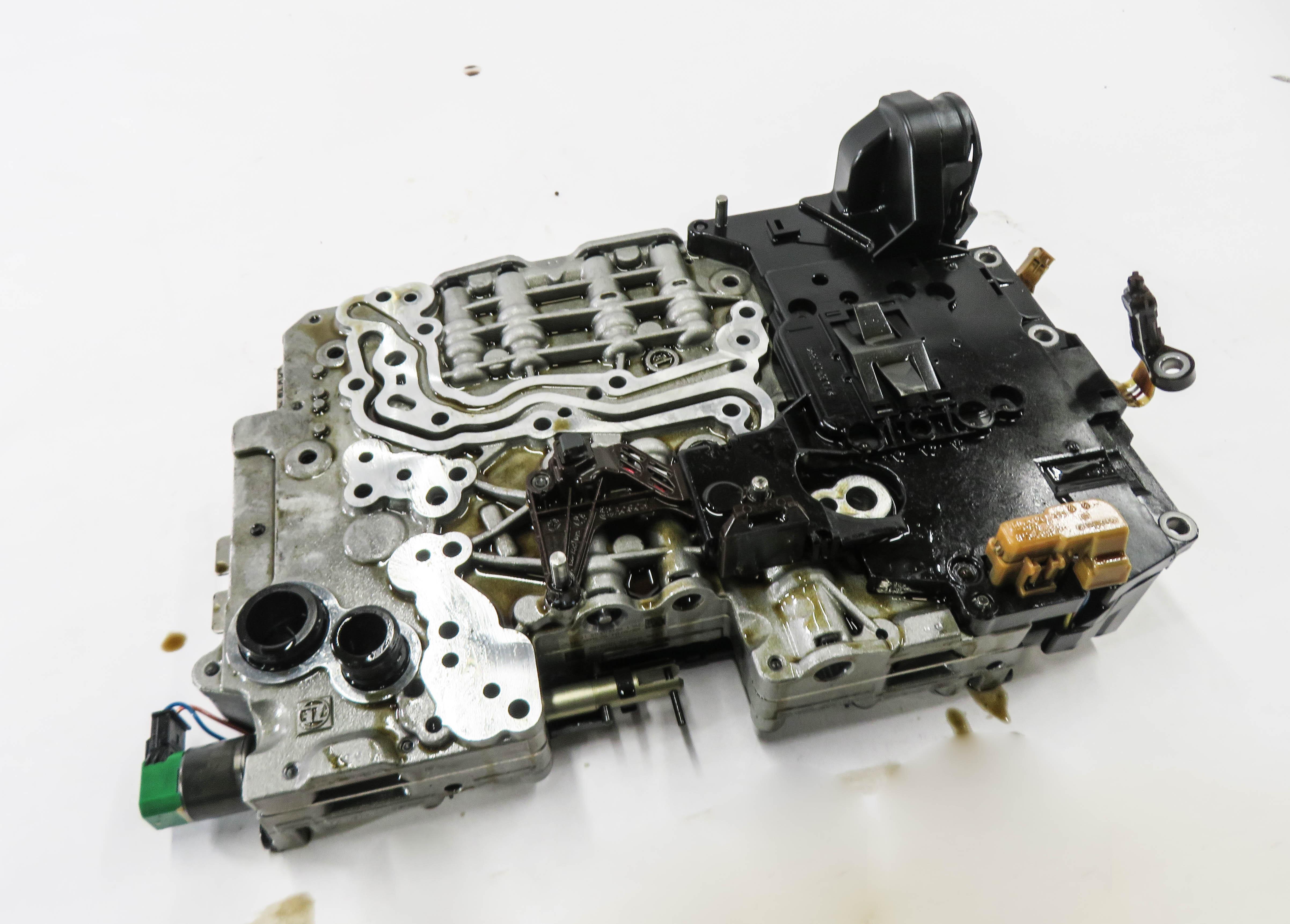 14-16 BMW 228i 328i 428i 528i (F22 F30 F32 F10) 8HP-45 TRANSMISSION VALVE BODY — exact item pictured