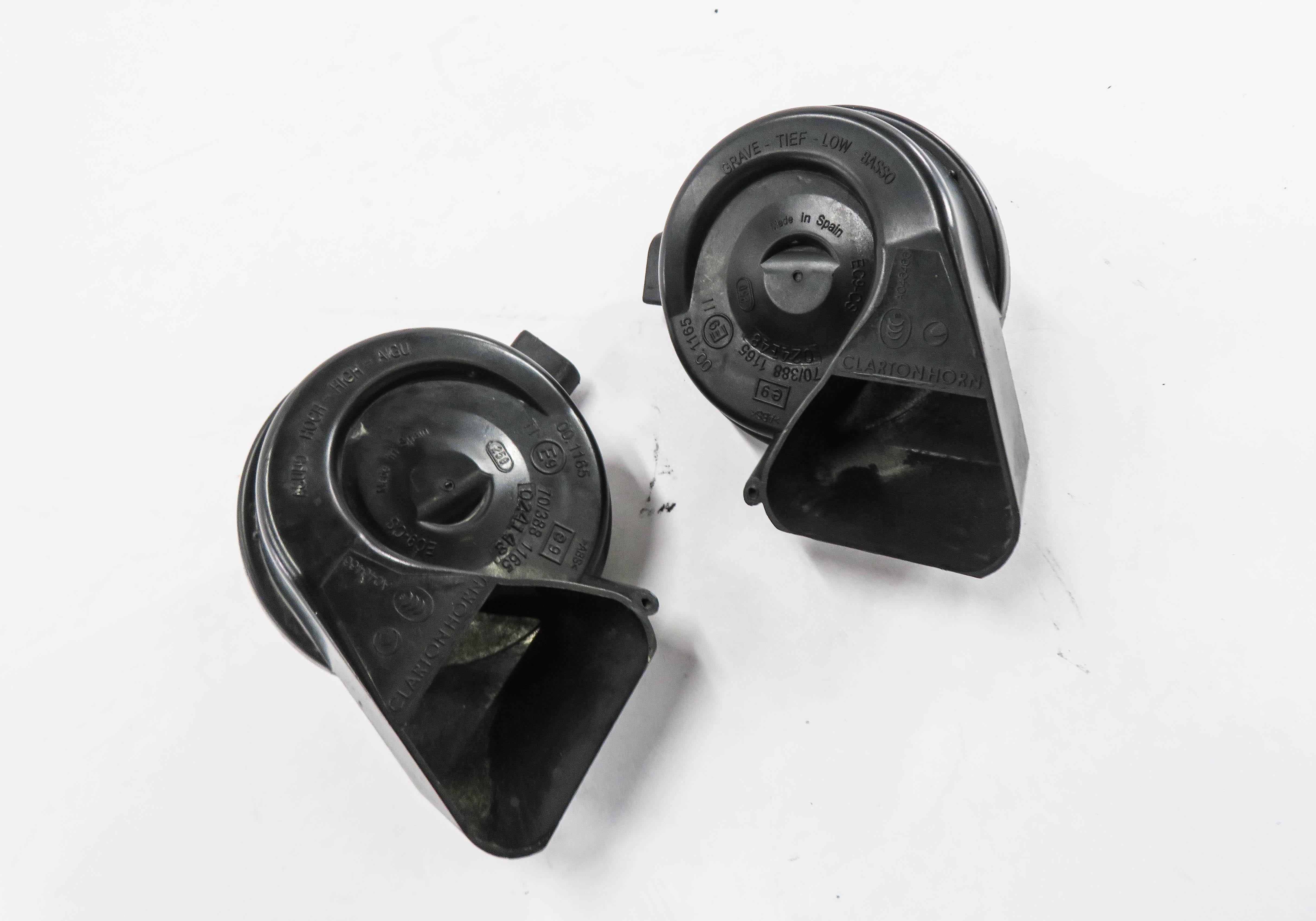 08-17 AUDI A4 A5 S4 S5 Q5 (B8 8K 8R 8T) HIGH & LOW TONE NOTE SAFETY HORN SET — exact item pictured