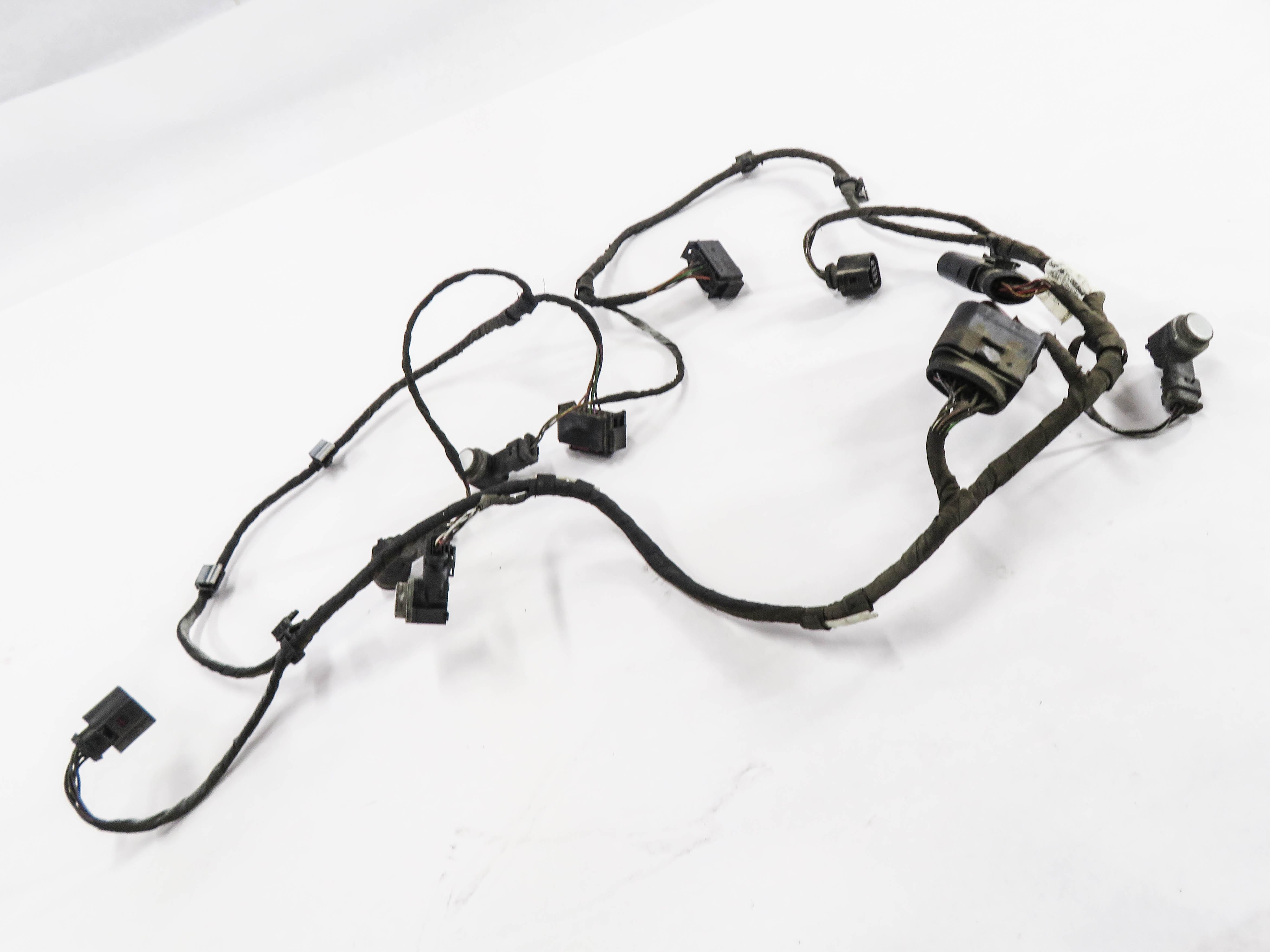 2013 AUDI Q7 (4L) REAR PDC PARK DISTANCE SENSOR SET w/ HARNESS (GLACIER WHITE) — exact item pictured