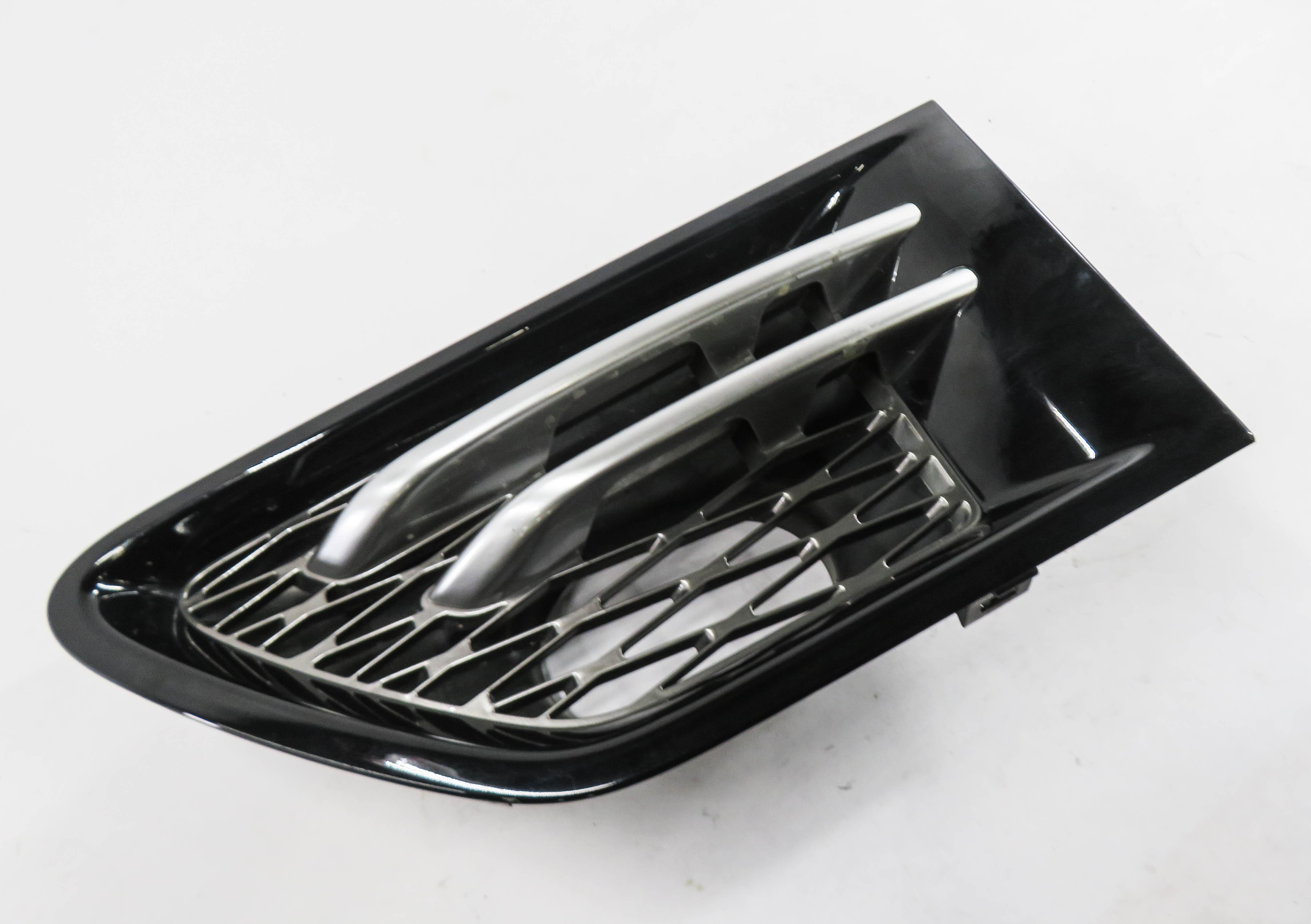 2012 RANGE ROVER SPORT (L320) LEFT FRONT DRIVER FENDER GRILLE TRIM — exact item pictured