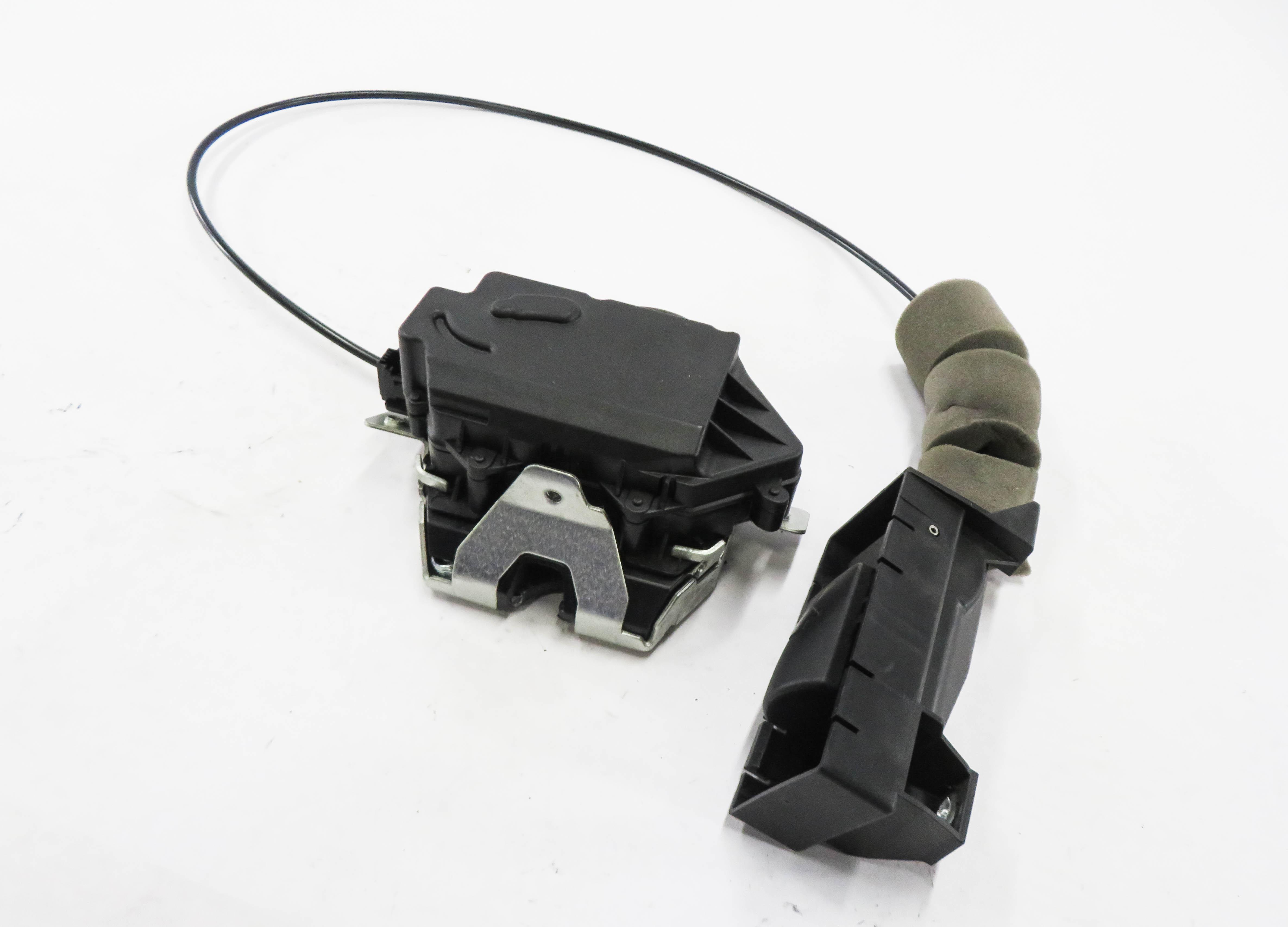 2008 MERCEDES GL550 (X164) REAR TRUNK LOCK LATCH ACTUATOR — exact item pictured