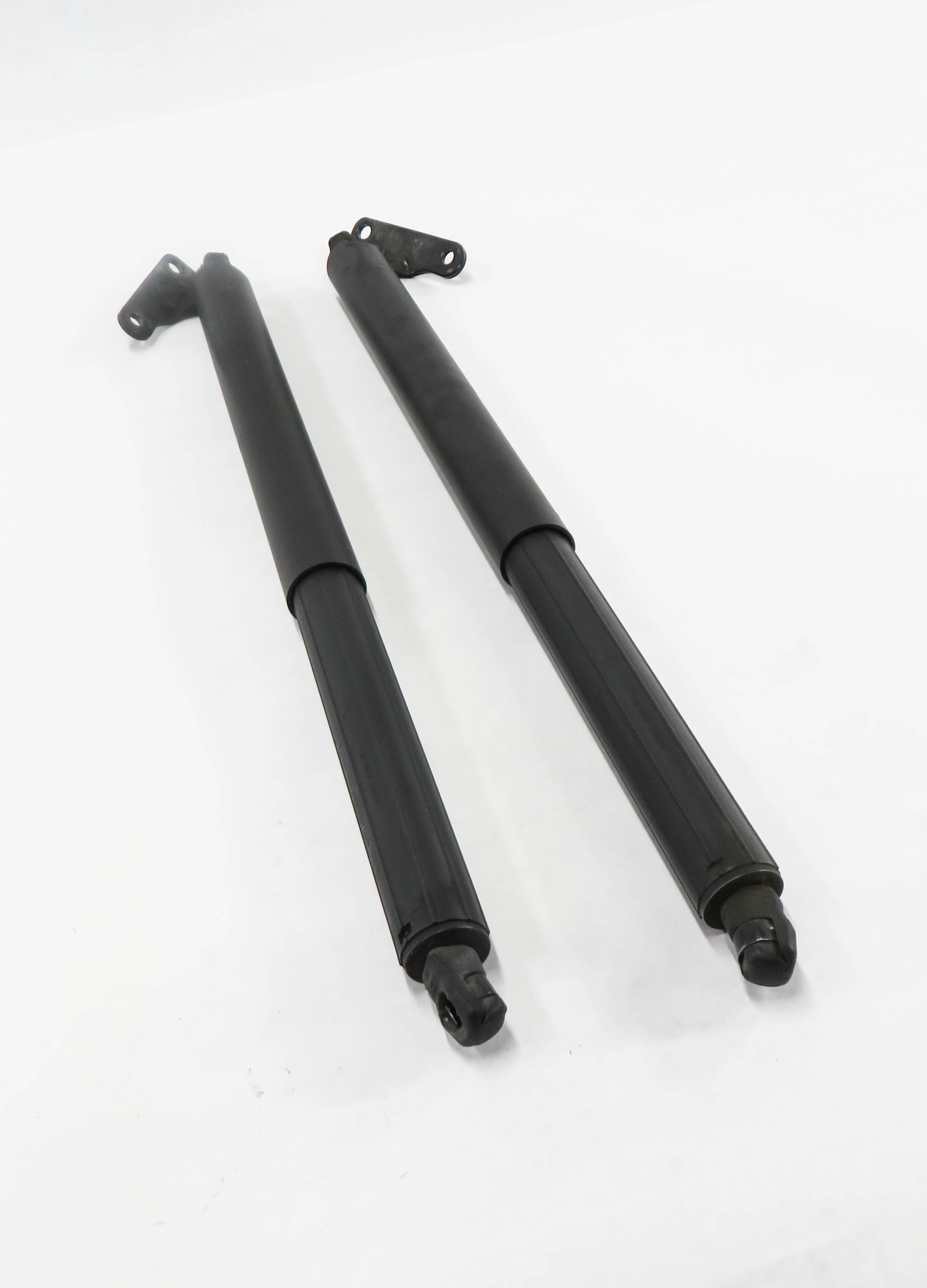 2008 MERCEDES GL550 (X164) LEFT & RIGHT REAR TRUNK SHOCK STRUT SET-2 — exact item pictured