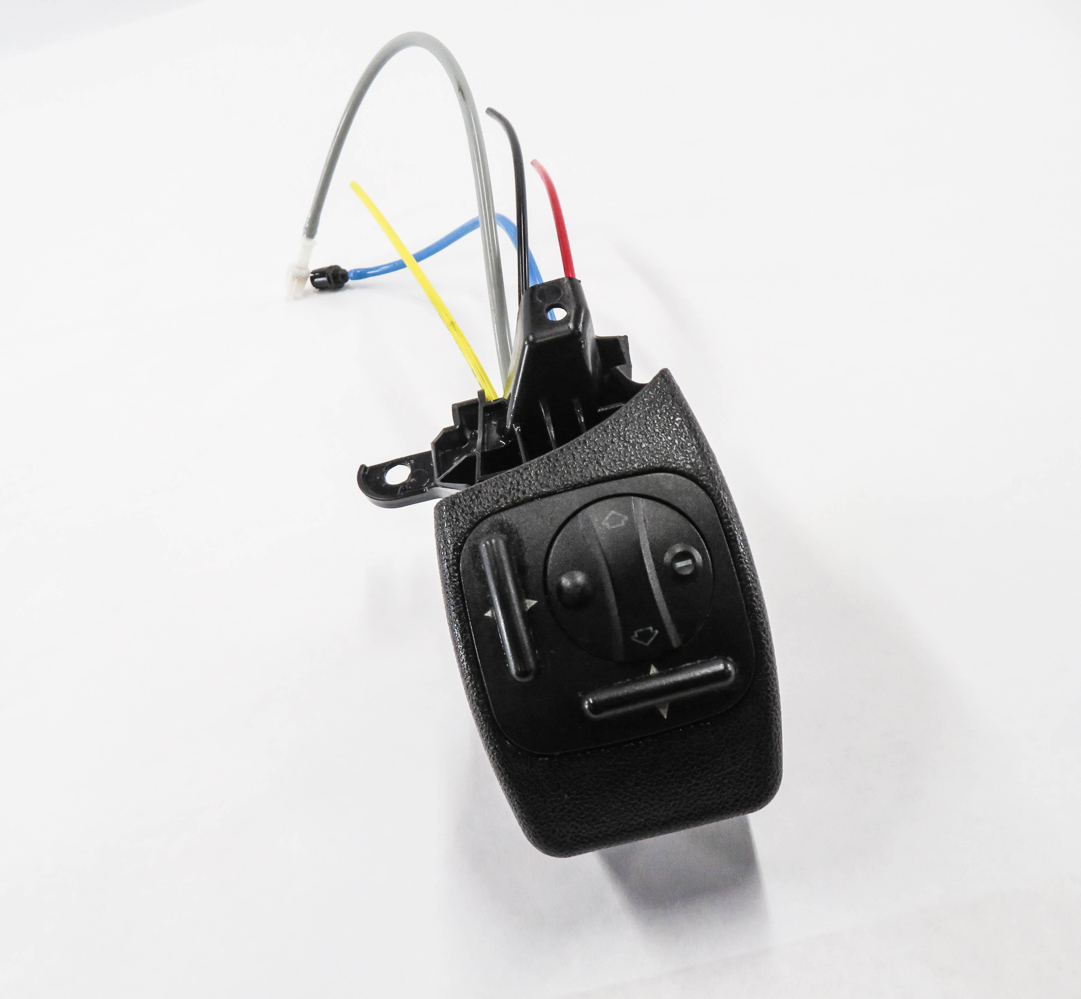 2008 MERCEDES GL550 (X164) RIGHT PASSENGER SEAT AIR PUMP LUMBAR CONTROL SWITCH — exact item pictured