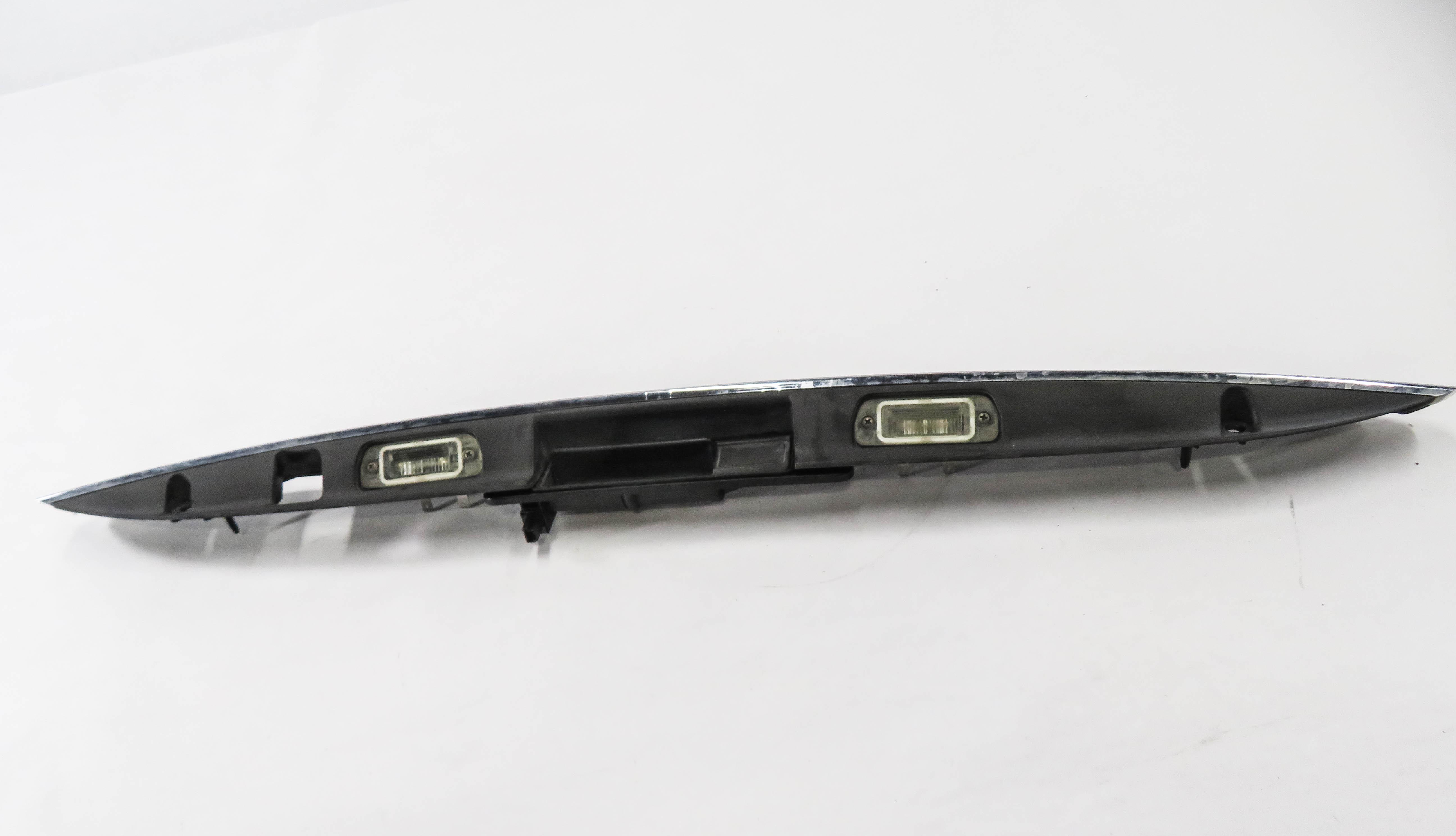 2008 MERCEDES GL550 (X164) REAR HATCH TRUNK RELEASE HANDLE w/ LICENSE LIGHTS — exact item pictured
