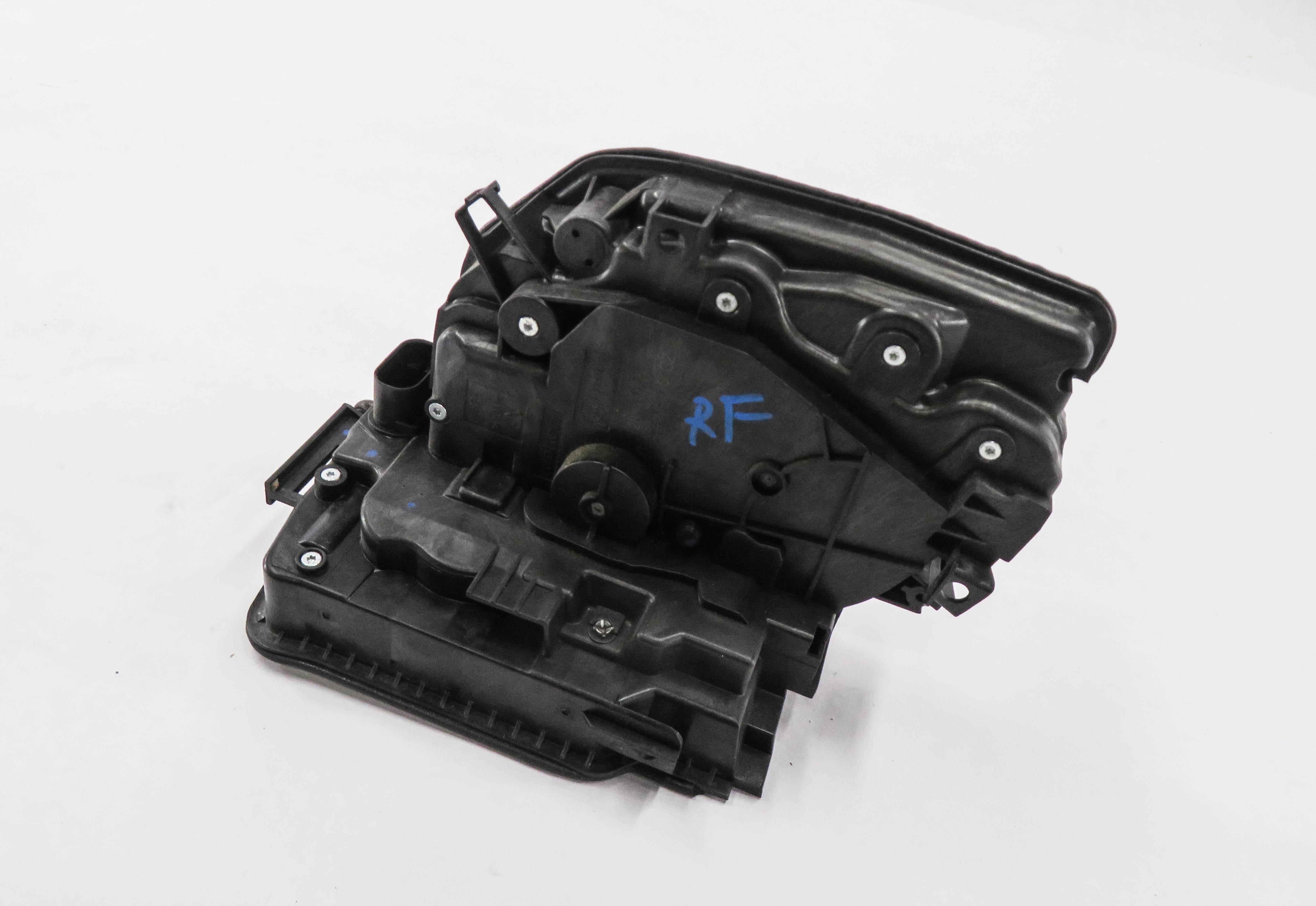 2014-2019 BMW I3 X1 X2 X5 X6 (F15 F16 F39 F48) RIGHT FRONT PASSENGER DOOR LATCH — exact item pictured