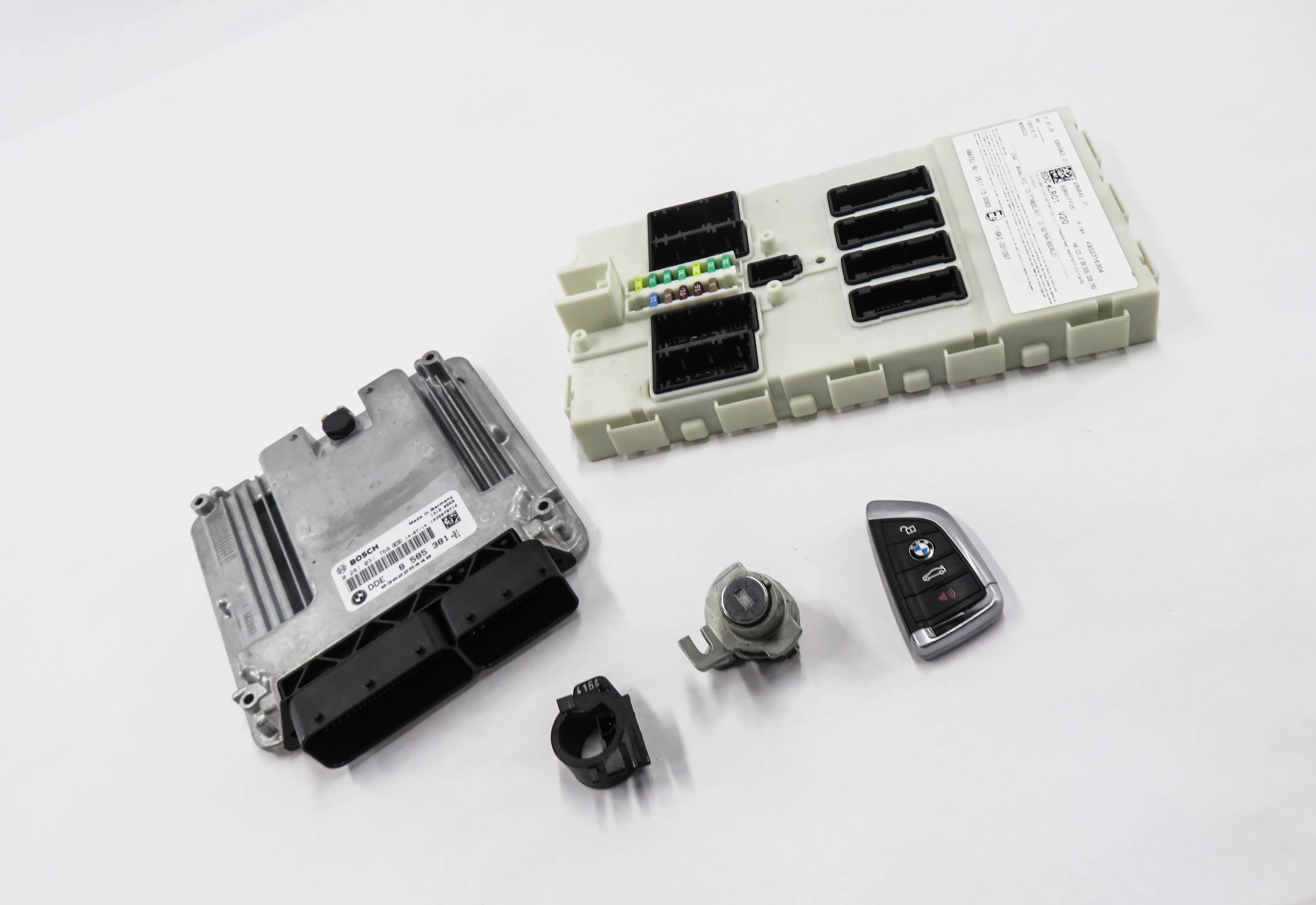 2015 BMW X5 (F15) 3.0L N57Y DIESEL ENGINE DME ECM BCM IMMOBILUZER MODULE KEY SET — exact item pictured