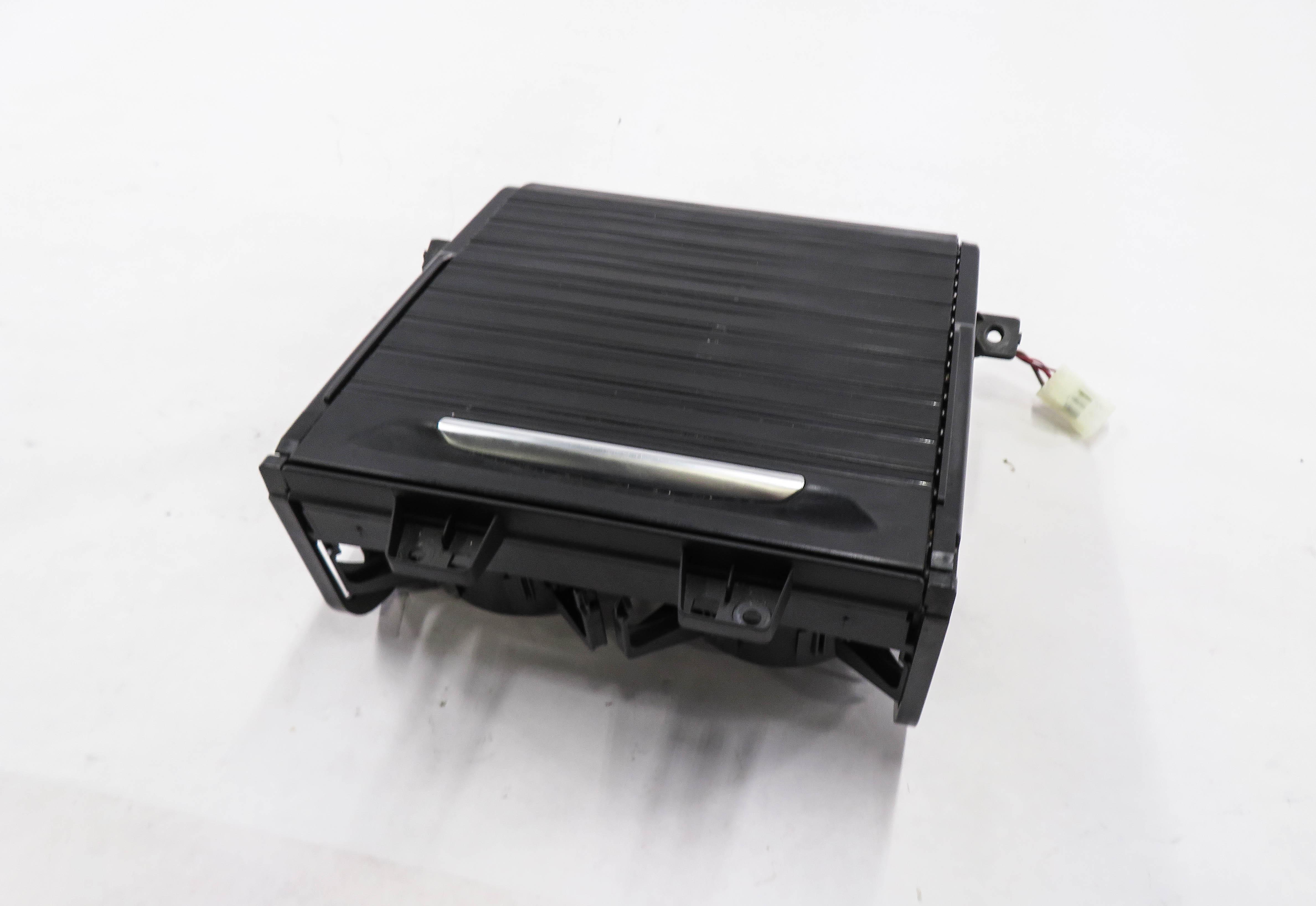 2015 BMW X5 (F15) FRONT CENTER CONSOLE CUP HOLDER COMPATMENT w/ ASH TRAY — exact item pictured