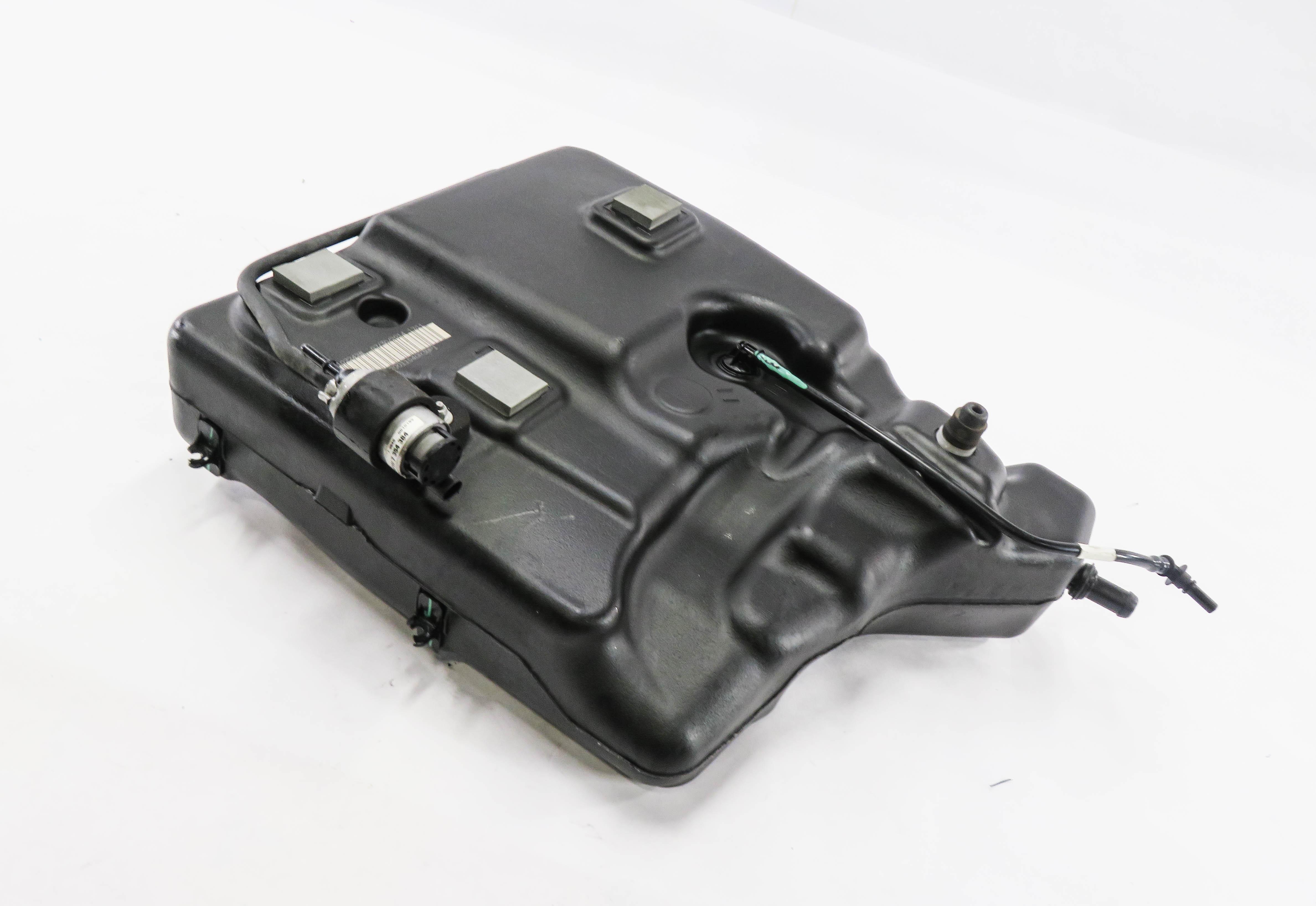 2014-2018 BMW X5 (F15) 3.0L N57Y DIESEL SCR DEF EXHAUST FLUID TANK (PASSIVE) — exact item pictured