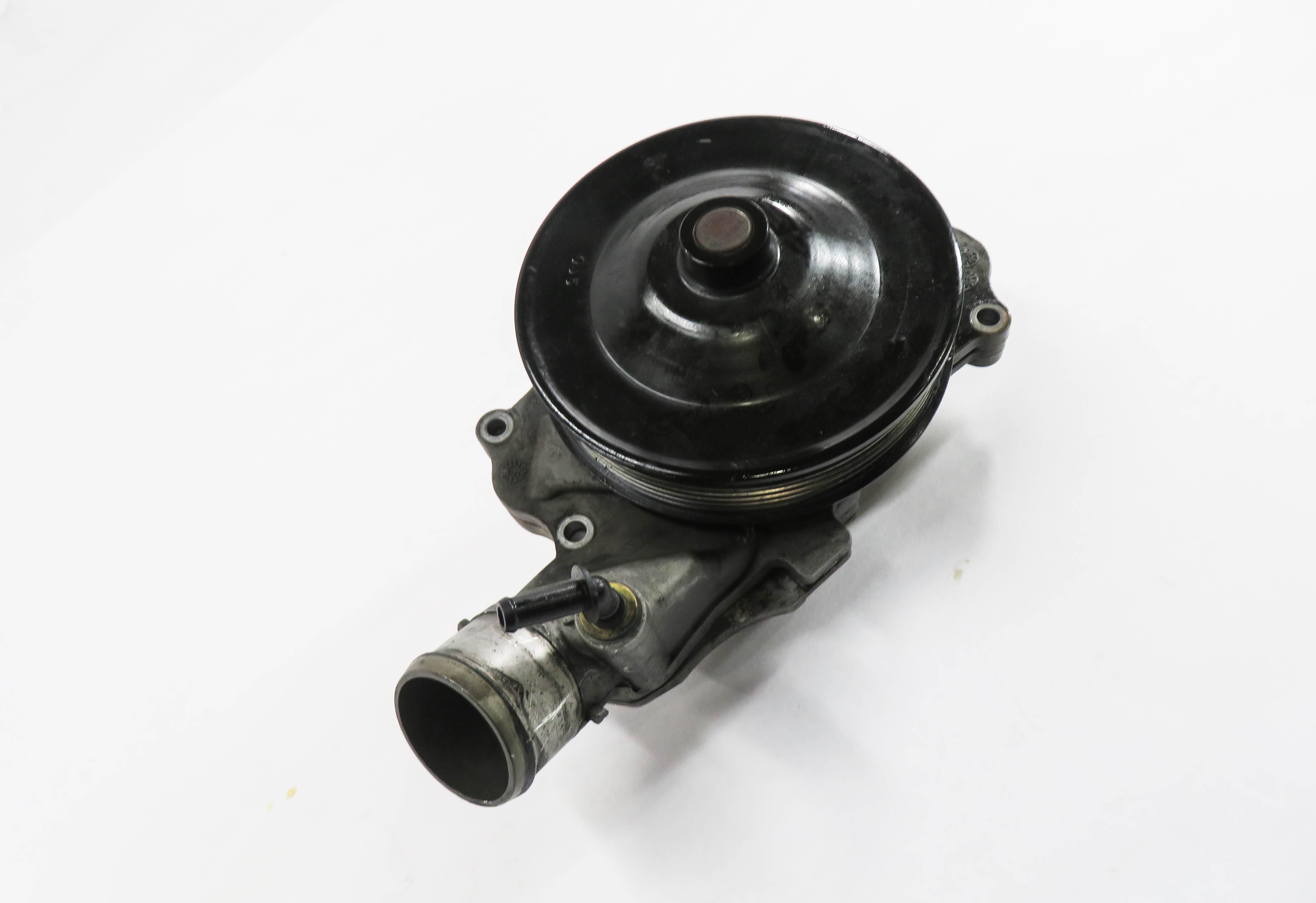 2010-2017 LR4 - RANGE ROVER SPORT (L320 L322 L494 L404) 3.0L / 5.0L - WATER PUMP — exact item pictured