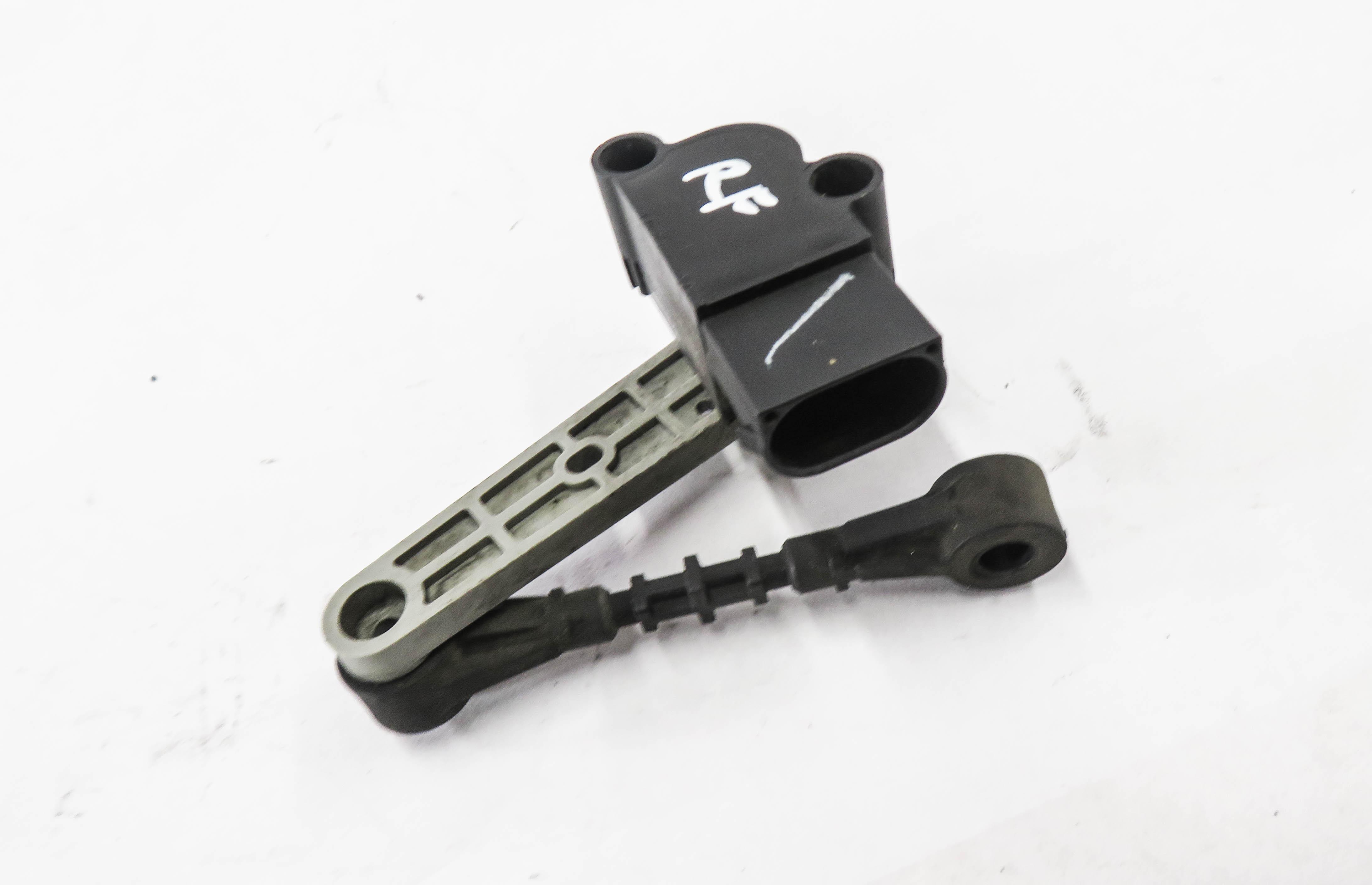 11 RANGE ROVER SPORT (L320) PASSENGER RIGHT FRONT SUSPENSION HEIGHT LEVEL SENSOR — exact item pictured