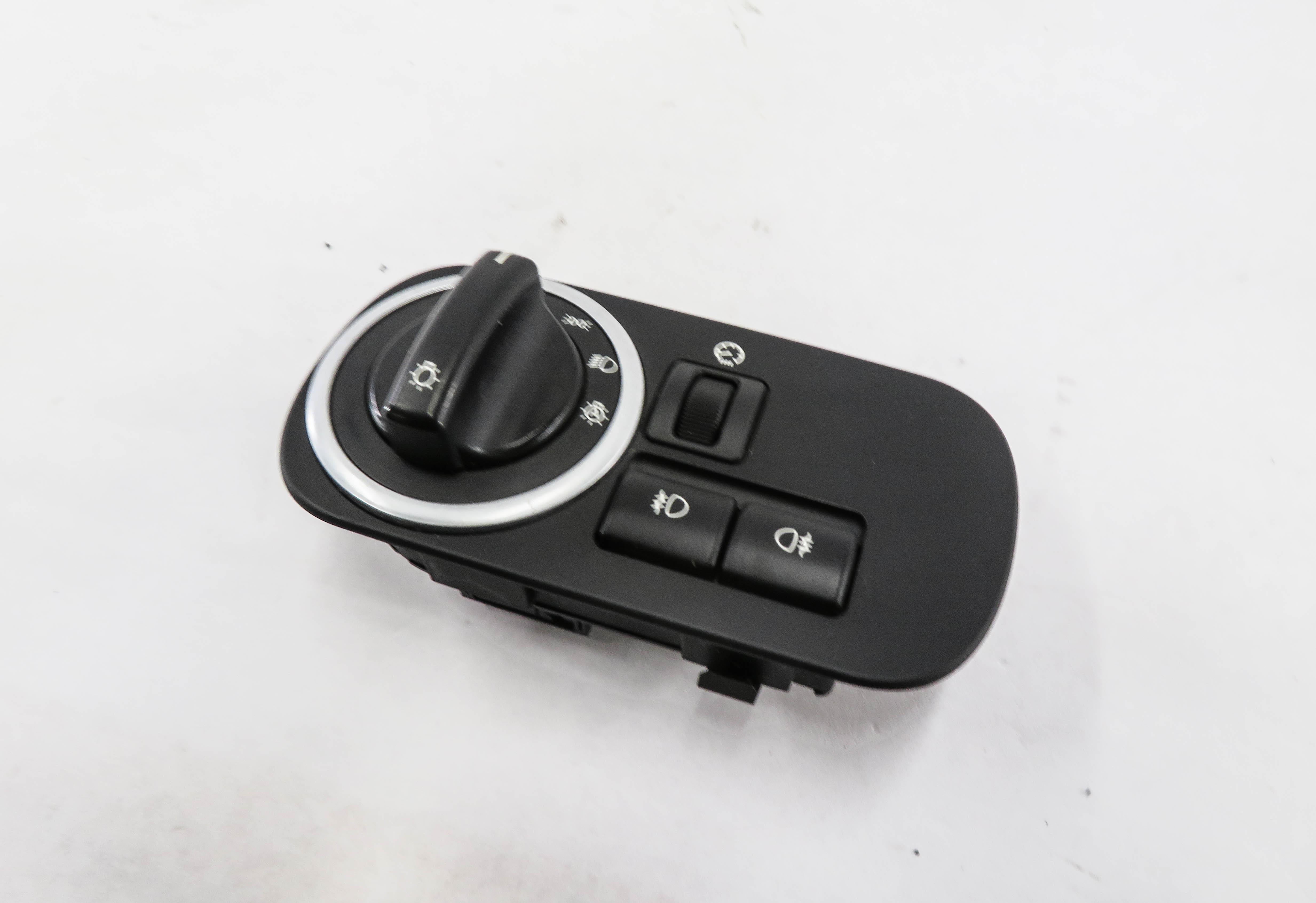 2010-2016 RANGE ROVER SPORT (L320) LR4 - HEADLIGHT SWITCH — exact item pictured