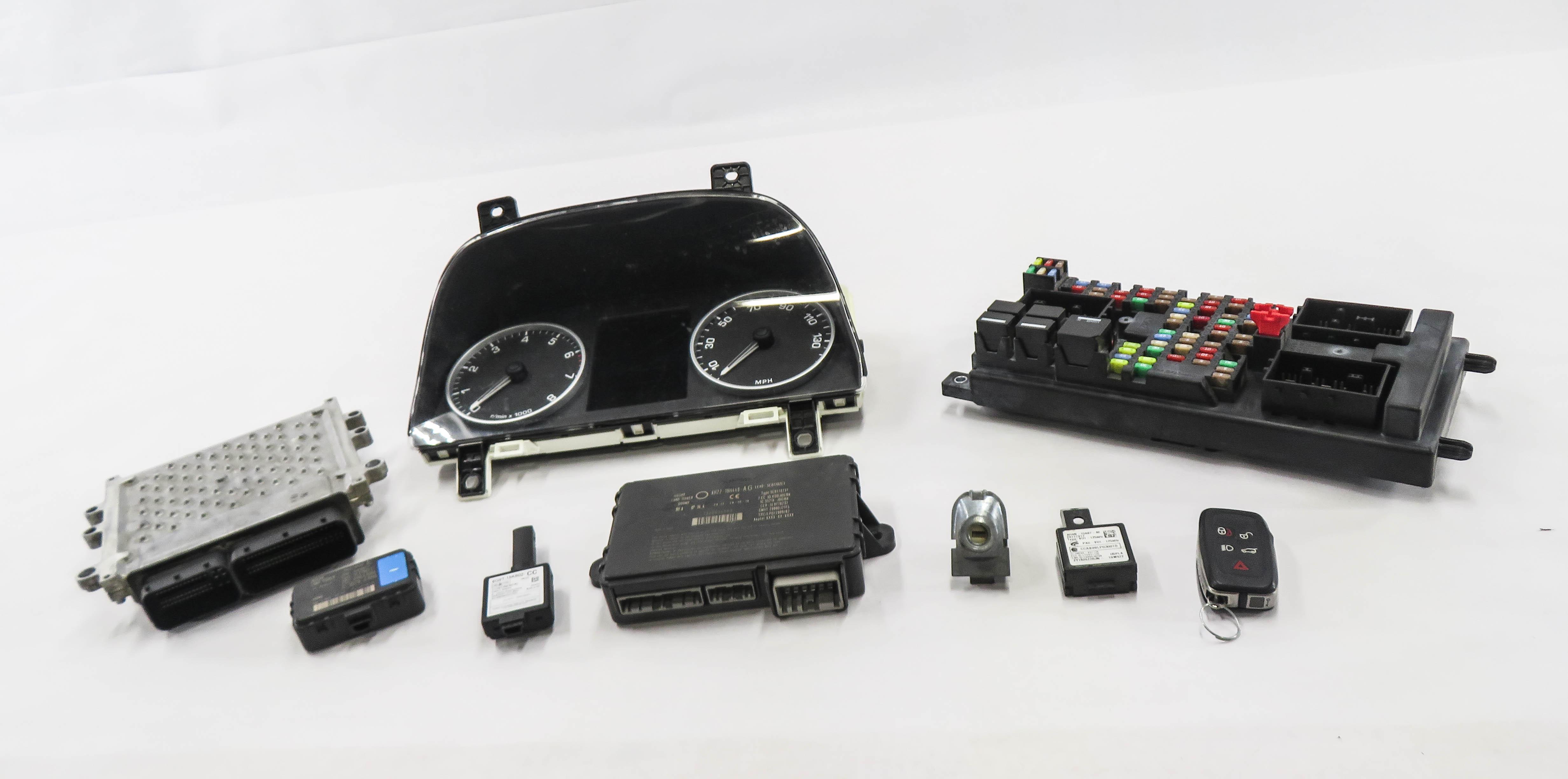 2011 RANGE ROVER SPORT (L320) 5.0L AJ133 ENGINE ECM IMMOBILIZER MODULE KEY SET — exact item pictured
