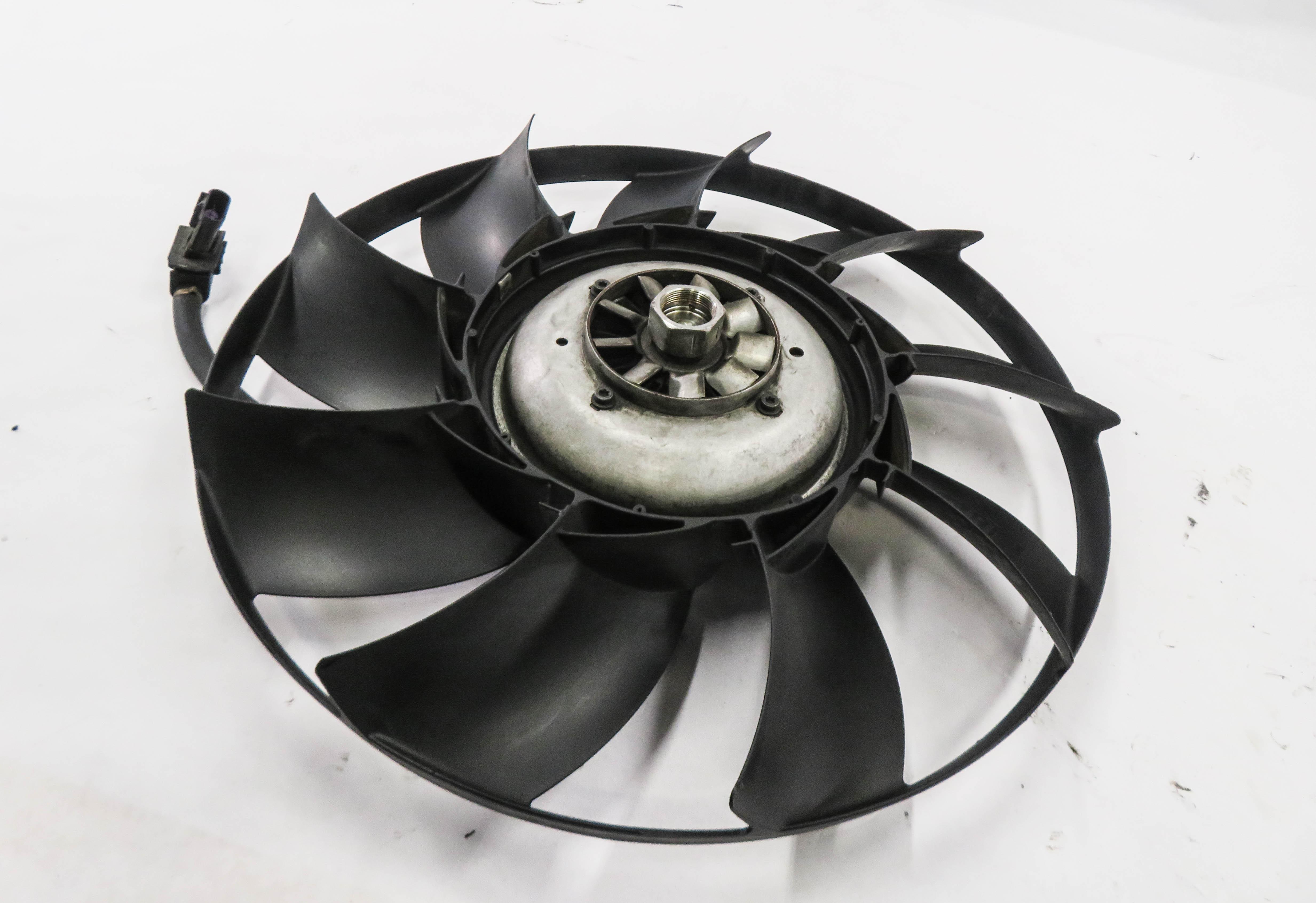 2010-2013 LR4 - RANGE ROVER SPORT (L320) 5.0L NON SC COOLING FAN BLADE w/ CLUTCH — exact item pictured