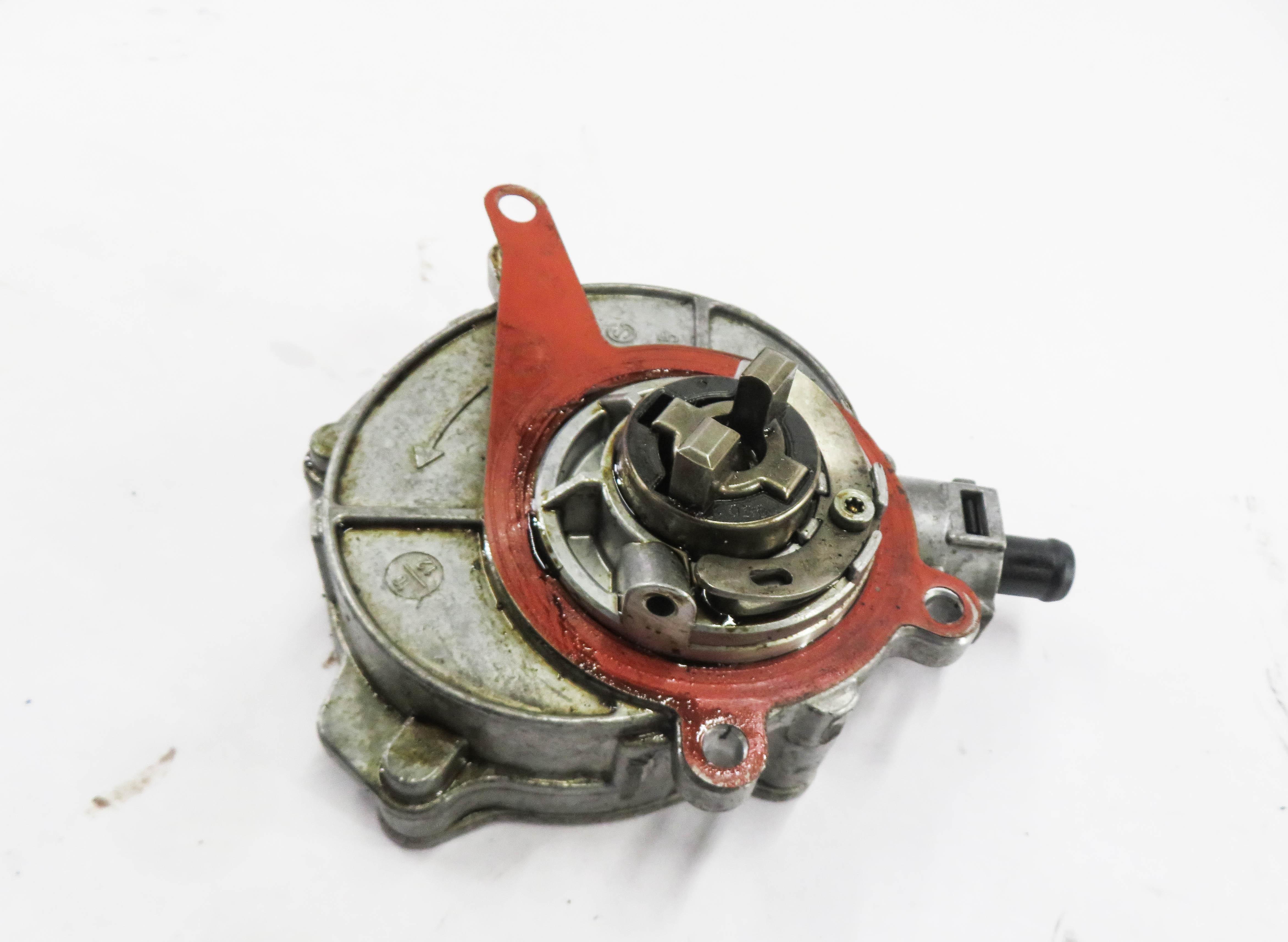 2012-2017 AUDI A6 A7 Q5 S4 S6 RQ5 TOUAREG - 3.0L ENGINE BRAKE VACUUM PUMP — exact item pictured