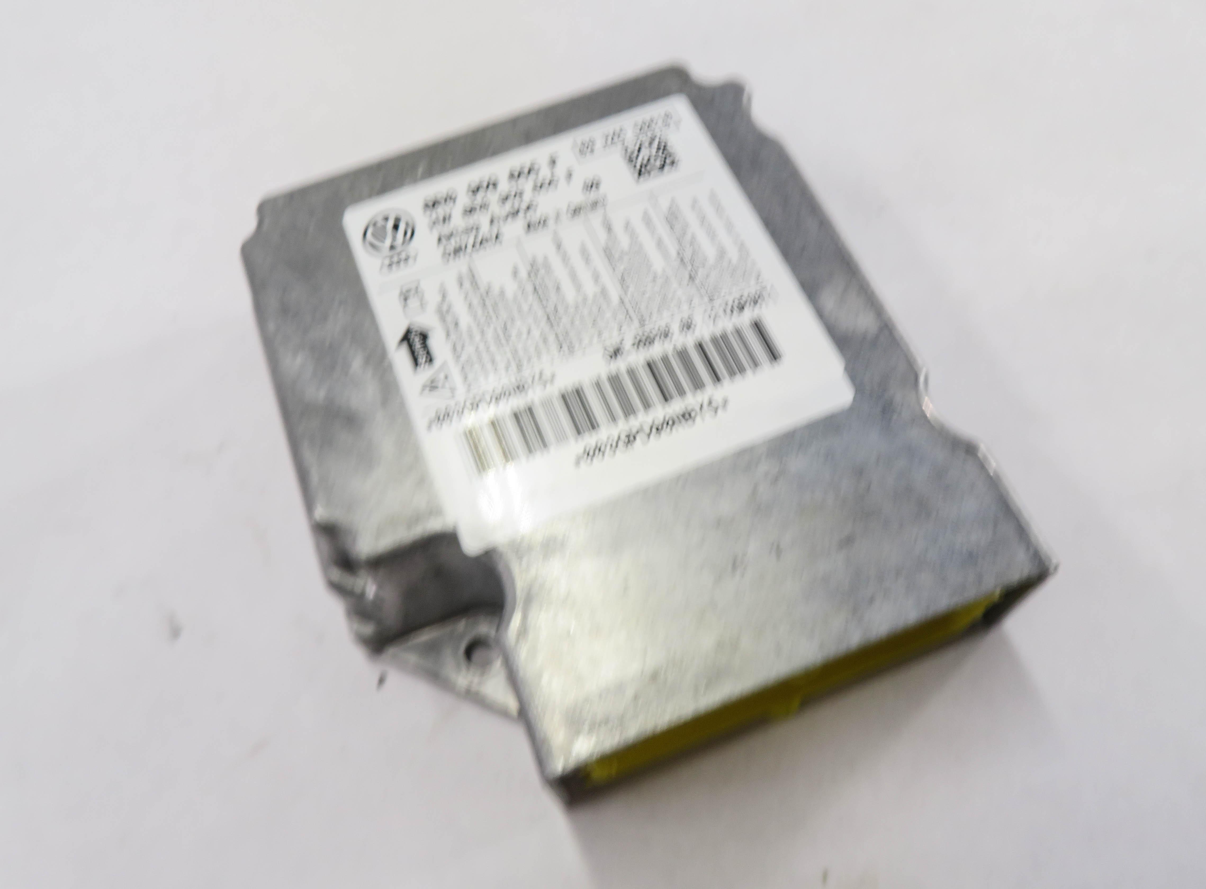 2013-2014 AUDI Q5 SQ5 (B8 8R) SRS BAG RESTRAINT CONTROL MODULE COMPUTER — exact item pictured