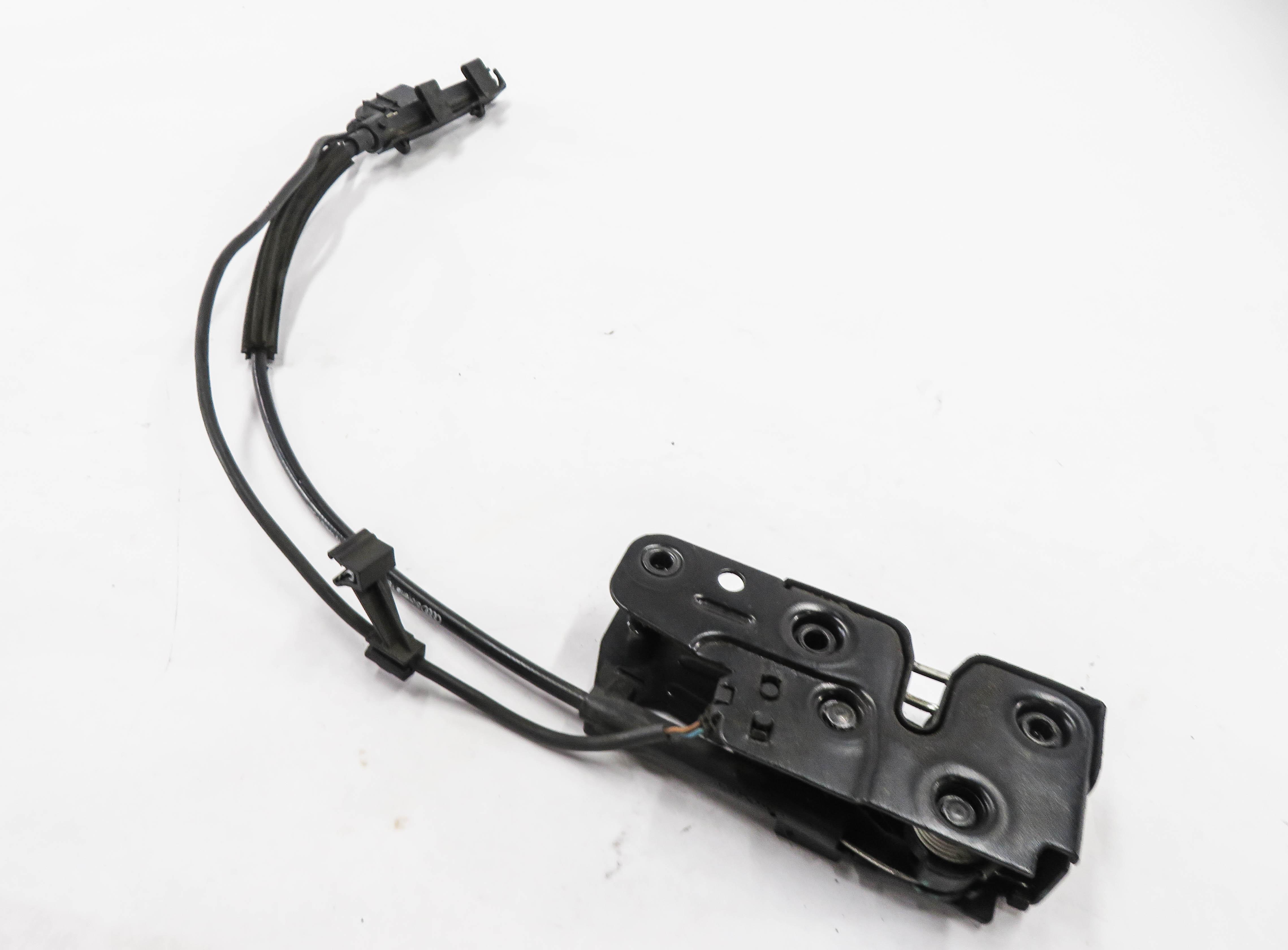 2013 AUDI Q5 (B8 8R) FRONT LOWER HOOD LOCK LATCH — exact item pictured