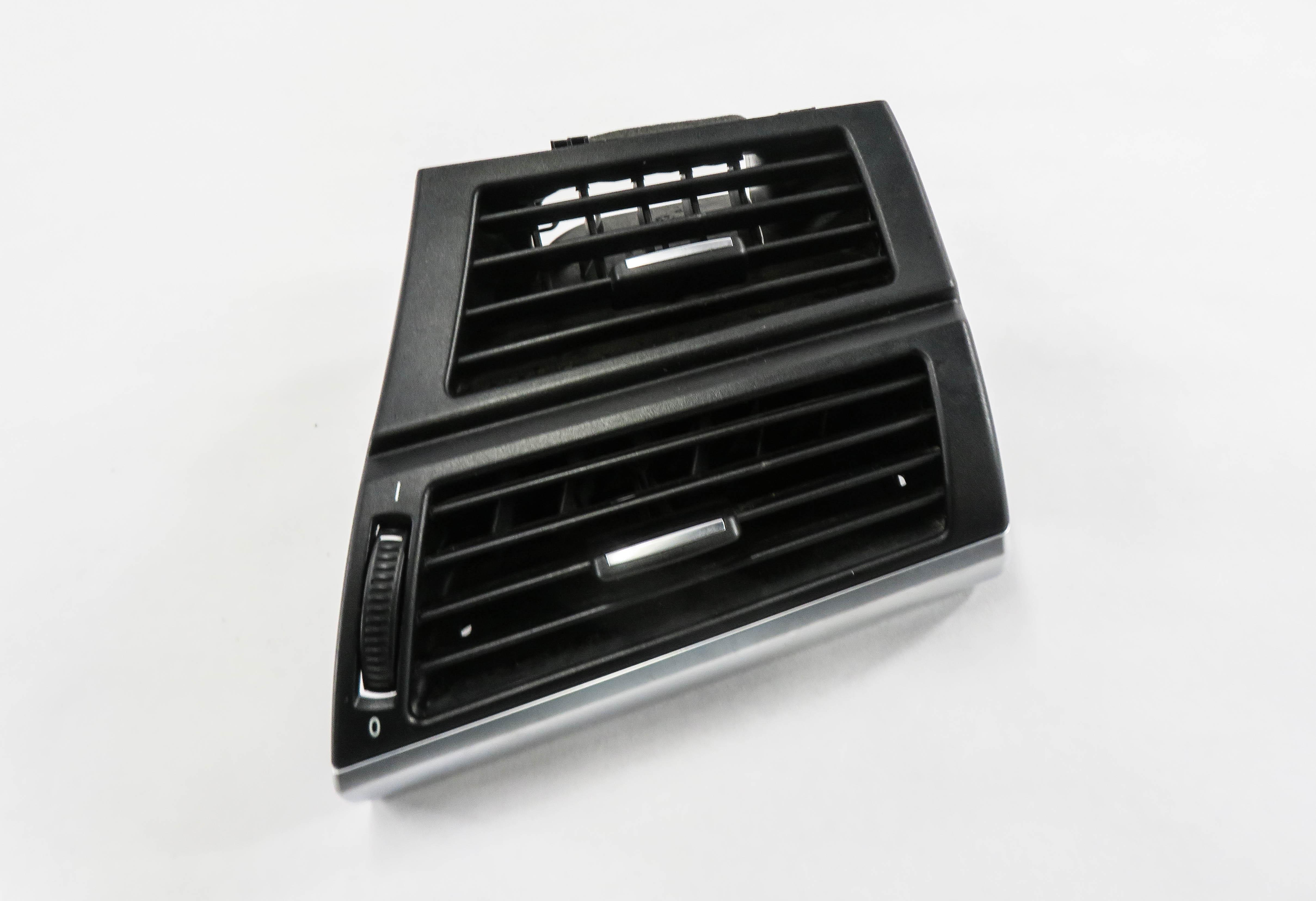2012 BMW X5 (E70) RIGHT FRONT PASSENGER DASH HEATER A/C AIR VENT — exact item pictured