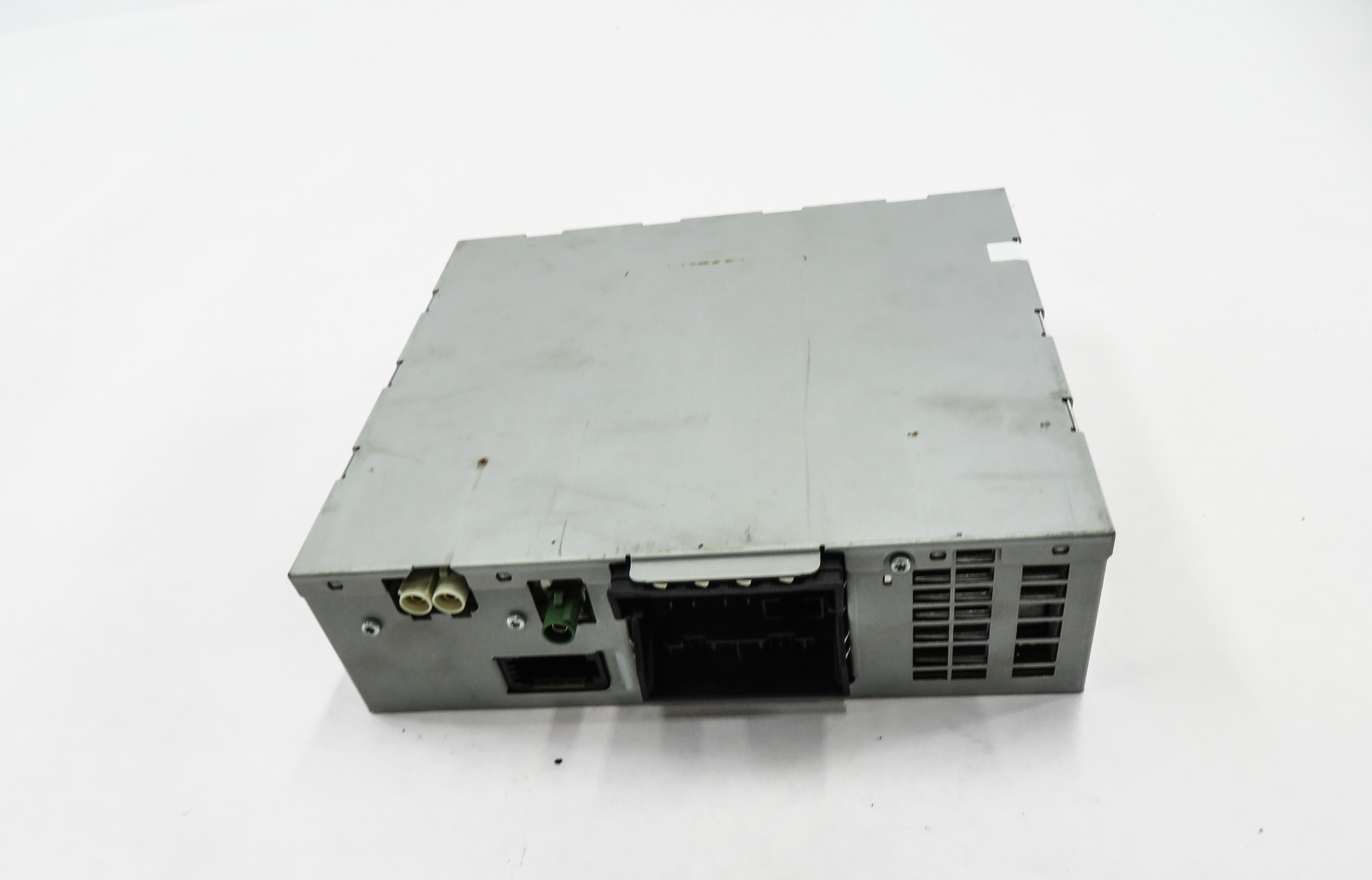 2010 AUDI S4 (B8 8K) AM/FM RADIO STEREO RECEIVER CONTROL MODULE (HARMAN BECKER) — exact item pictured