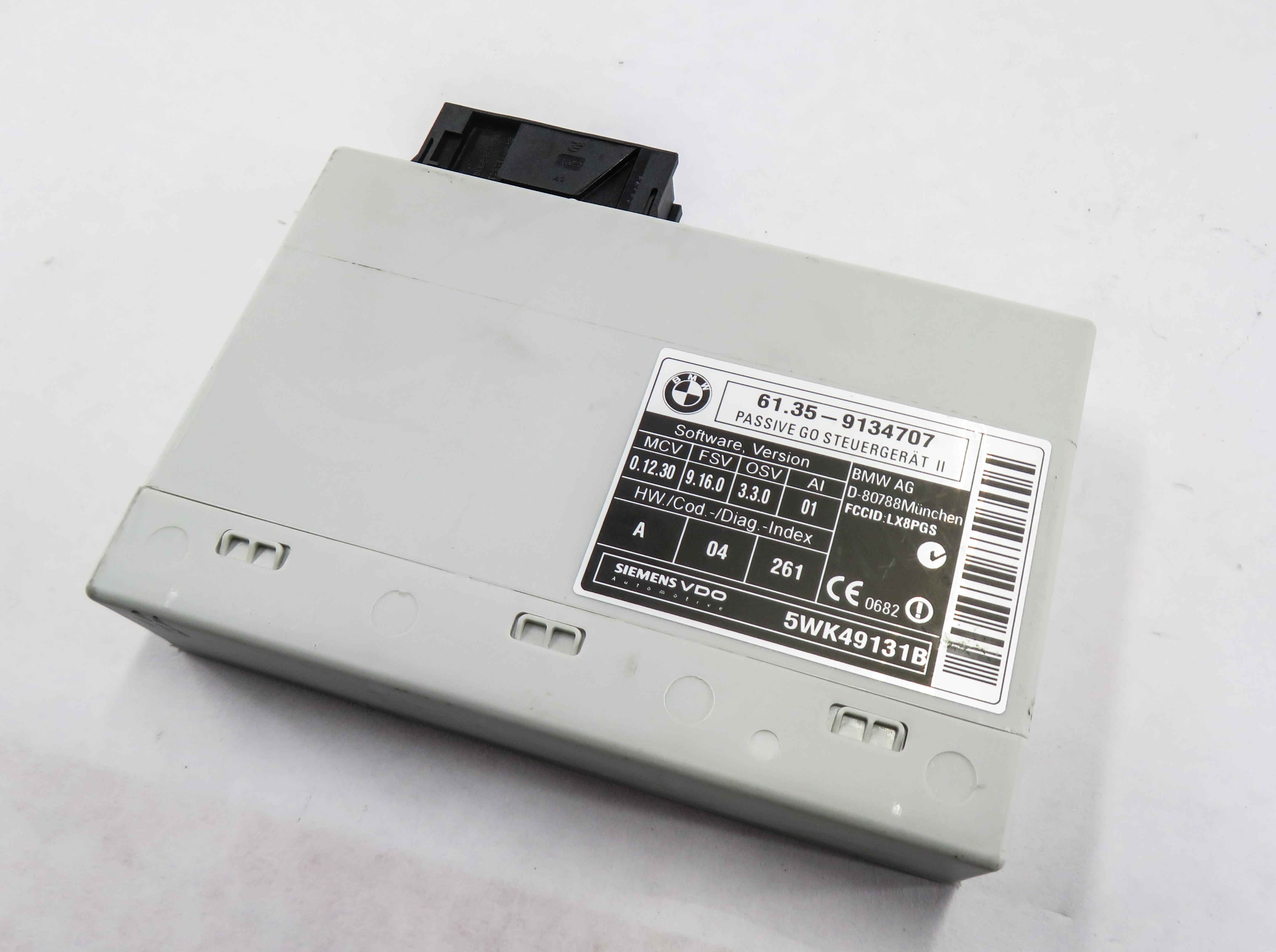 2007-2014 BMW 528i 535i 550i X5 X5M X6M (E60 E70 E71) KEYLESS PASSIVE GO MODULE — exact item pictured