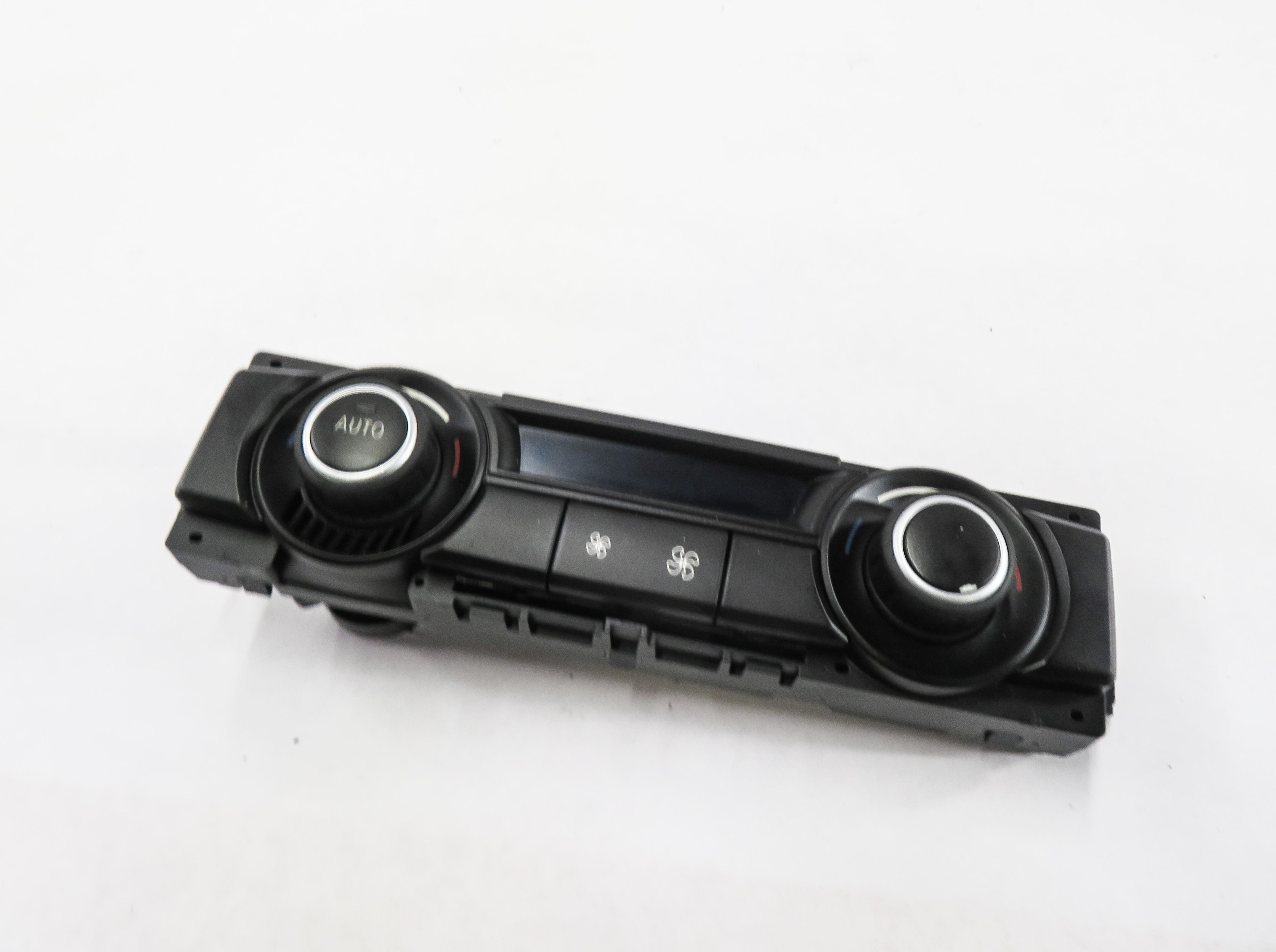 2007-2013 BMW X5 (E70) REAR HEATER A/C CLIMATE TEMPERATURE CONTROL PANEL — exact item pictured
