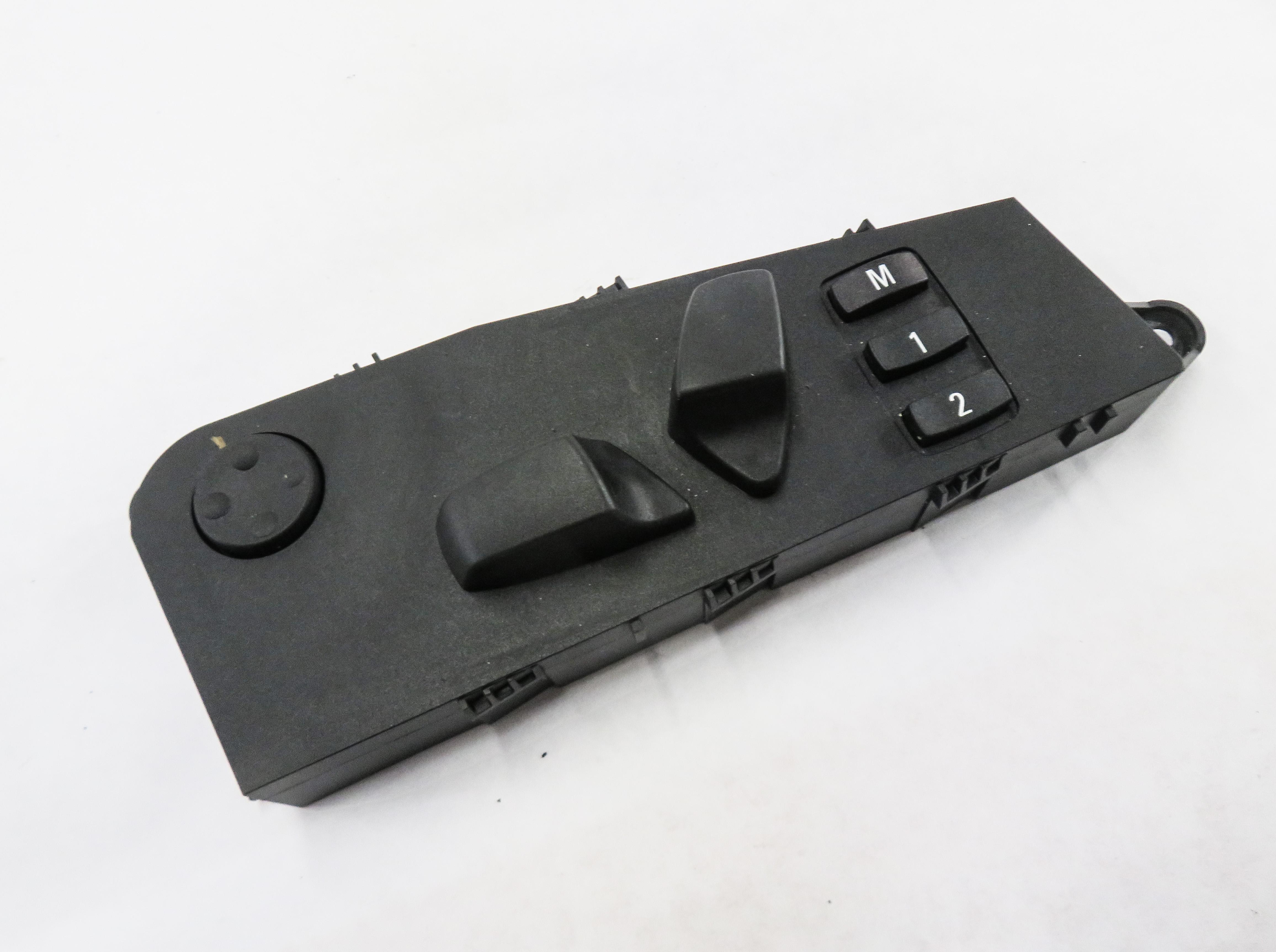 2013 BMW X5 (E70) LEFT FRONT DRIVER MEMORY SEAT ADJUSTMENT SWITCH BUTTON (BLACK) — exact item pictured