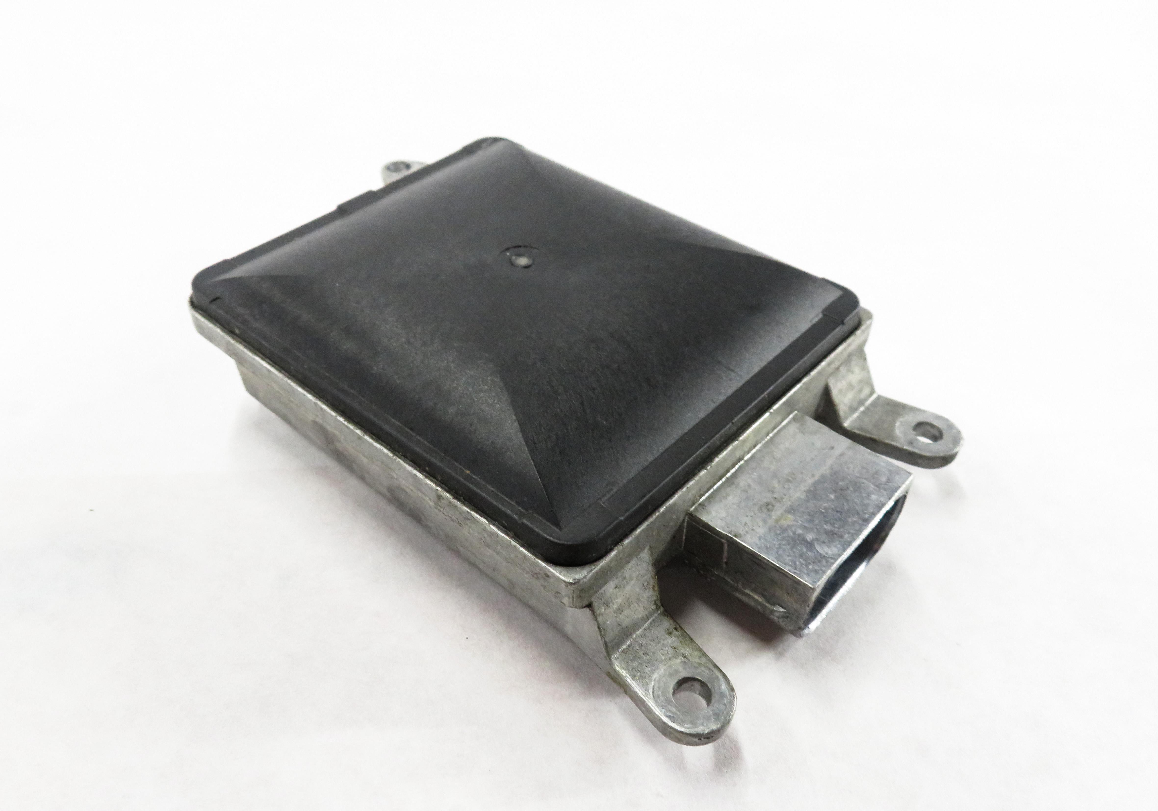 2012-2015 AUDI A6 S6 (C7) RIGHT PASSENGER REAR BLIND SPOT ALERT MODULE (MASTER) — exact item pictured