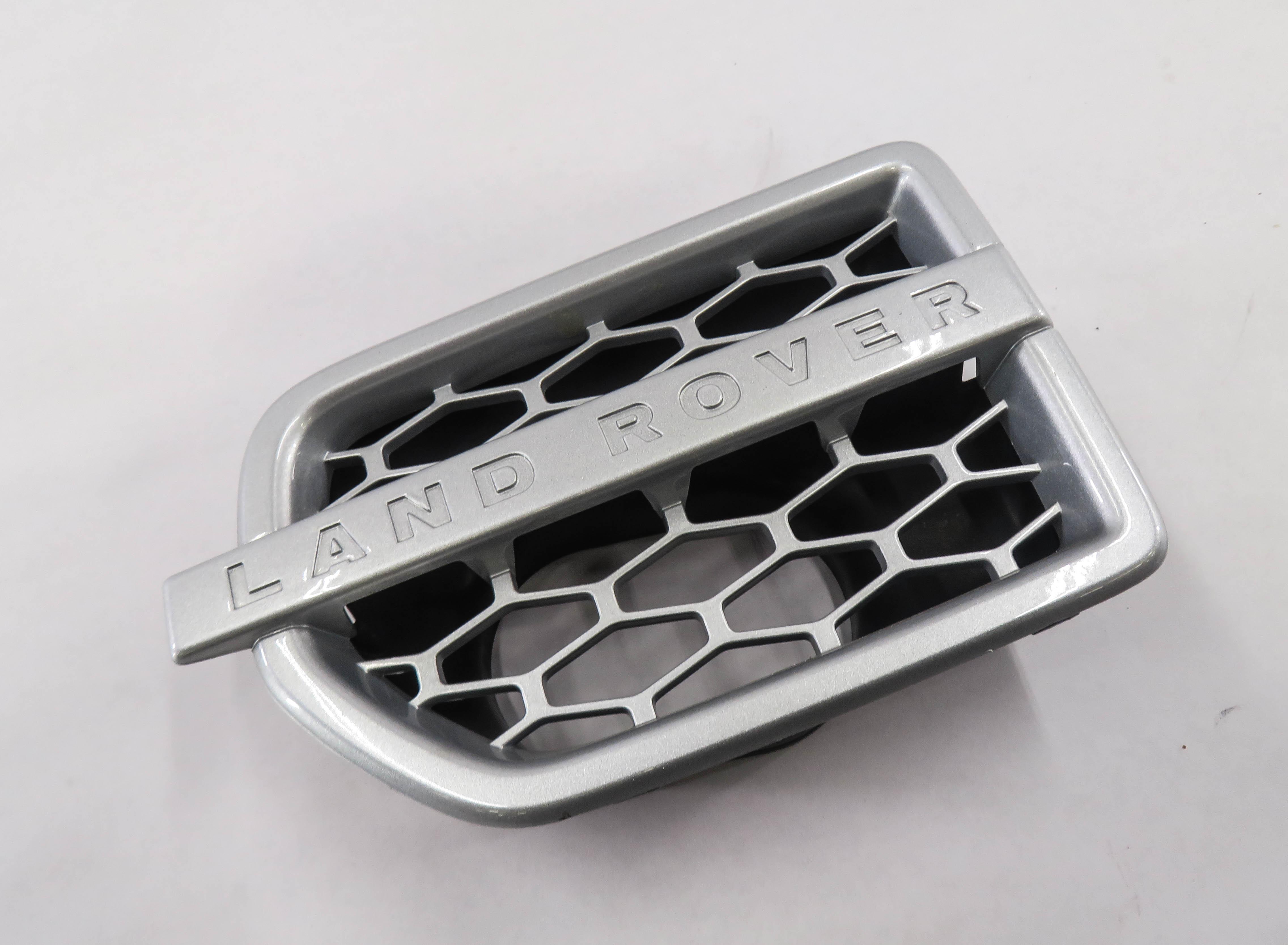 2013 LAND ROVER LR4- LEFT FRONT DRIVER FENDER AIR VENT GRILLE TRIM (SILVER) — exact item pictured