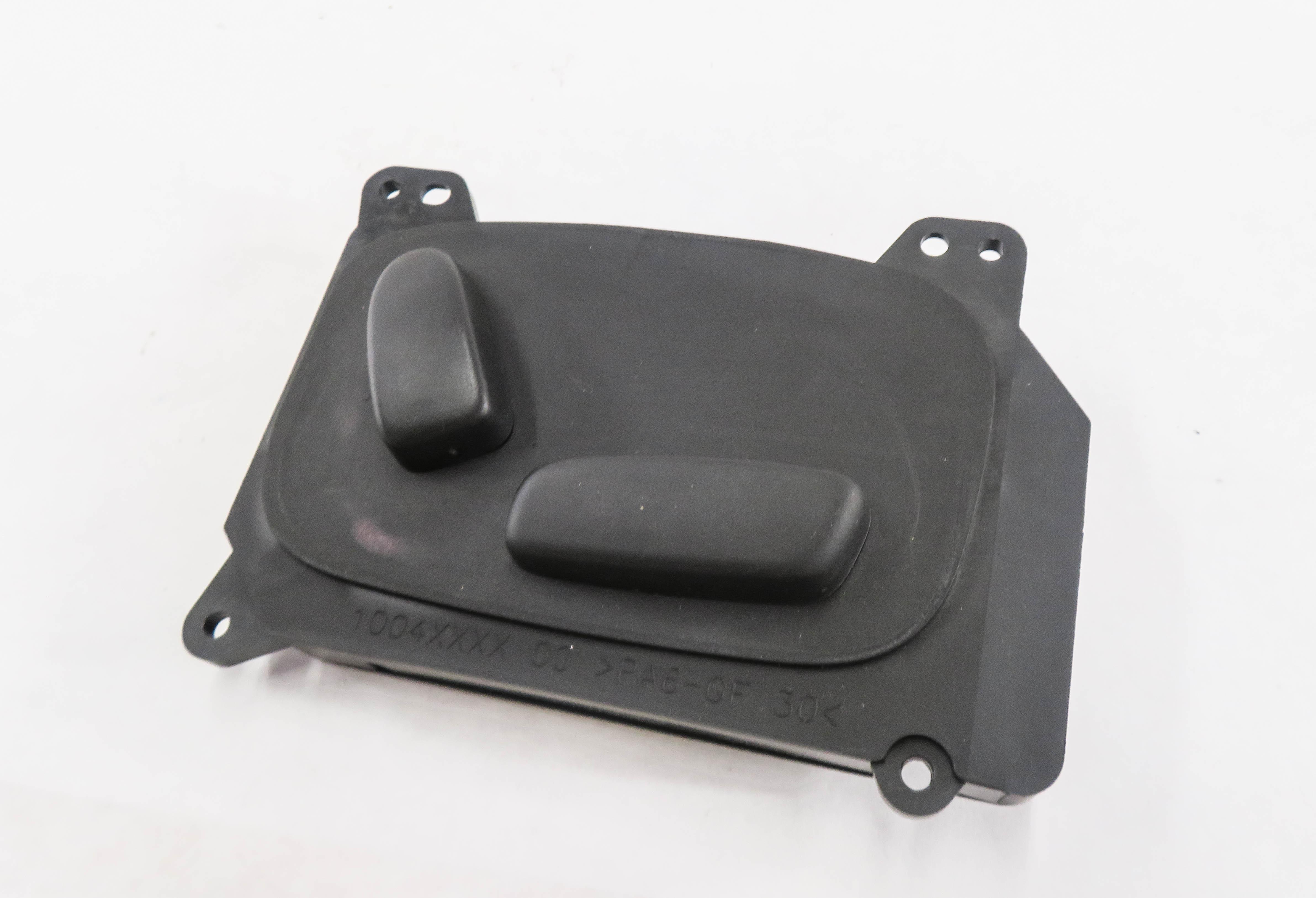 2013 LAND ROVER LR4 RIGHT FRONT PASSENGER SEAT ADJUSTMENT SWITCH BUTTON — exact item pictured