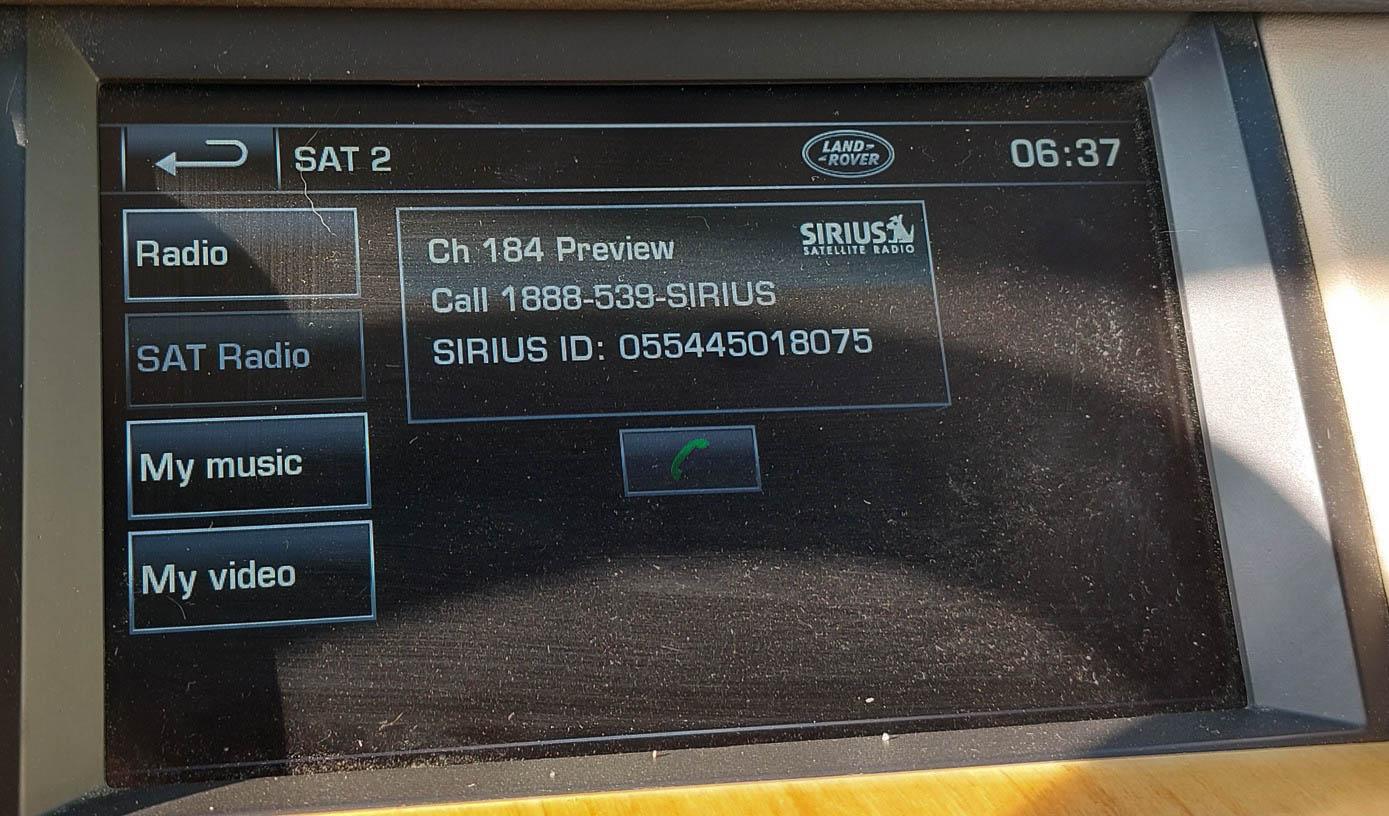 2013 LAND ROVER LR4 - FRONT DASH RADIO STEREO GPS NAVIGATION DISPLAY SCREEN (7") — exact item pictured