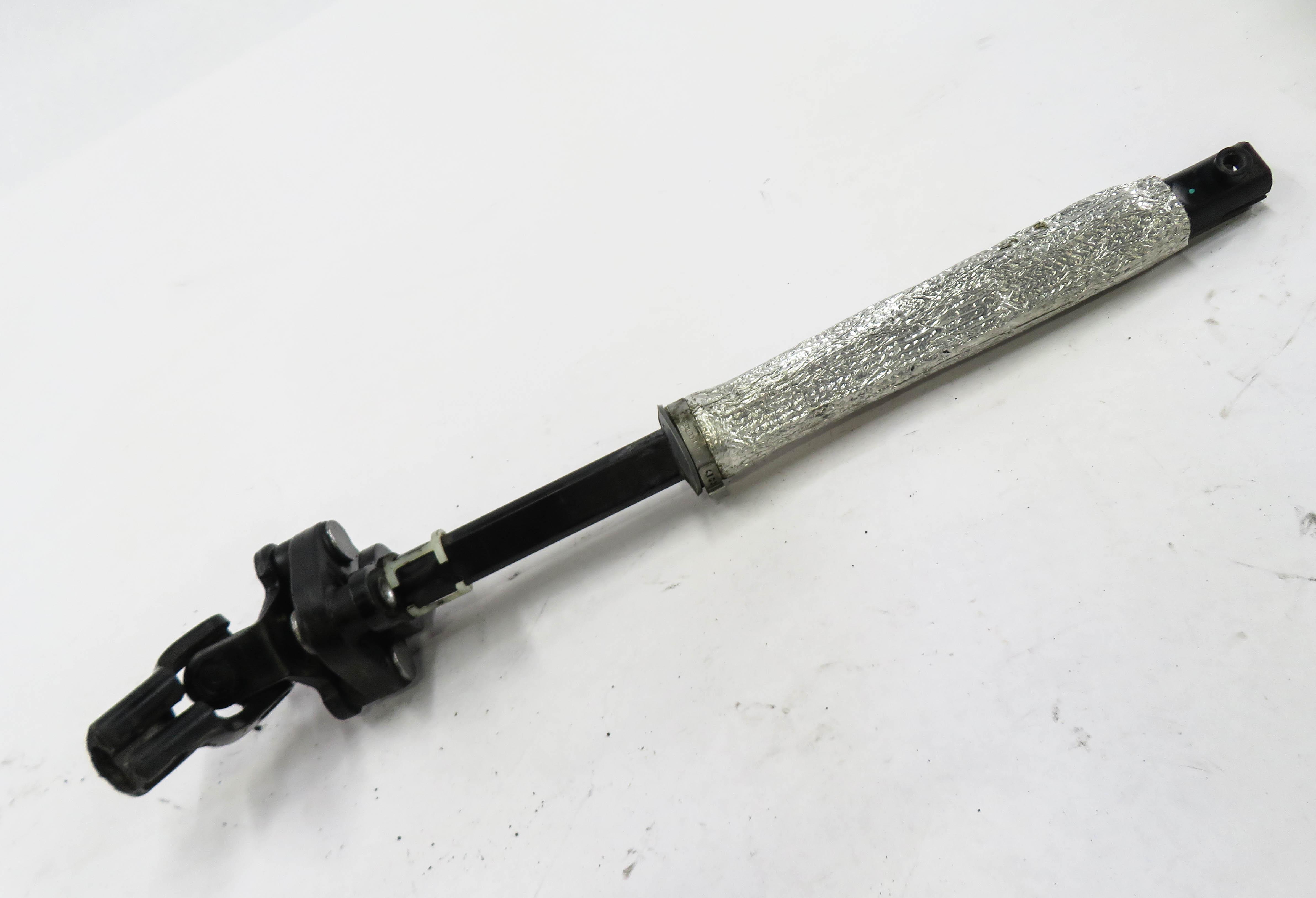 2013 LAND ROVER LR4 STEERING COLUMN SHAFT U-JOINT COUPLER LINKAGE — exact item pictured